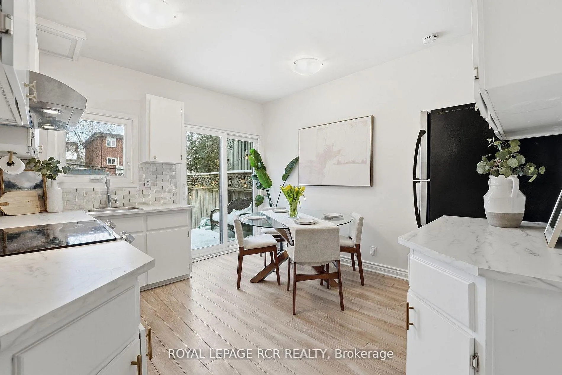 Photo 8 of 257 Rhodes Avenue, Toronto, Greenwood-Coxwell — HOMEH