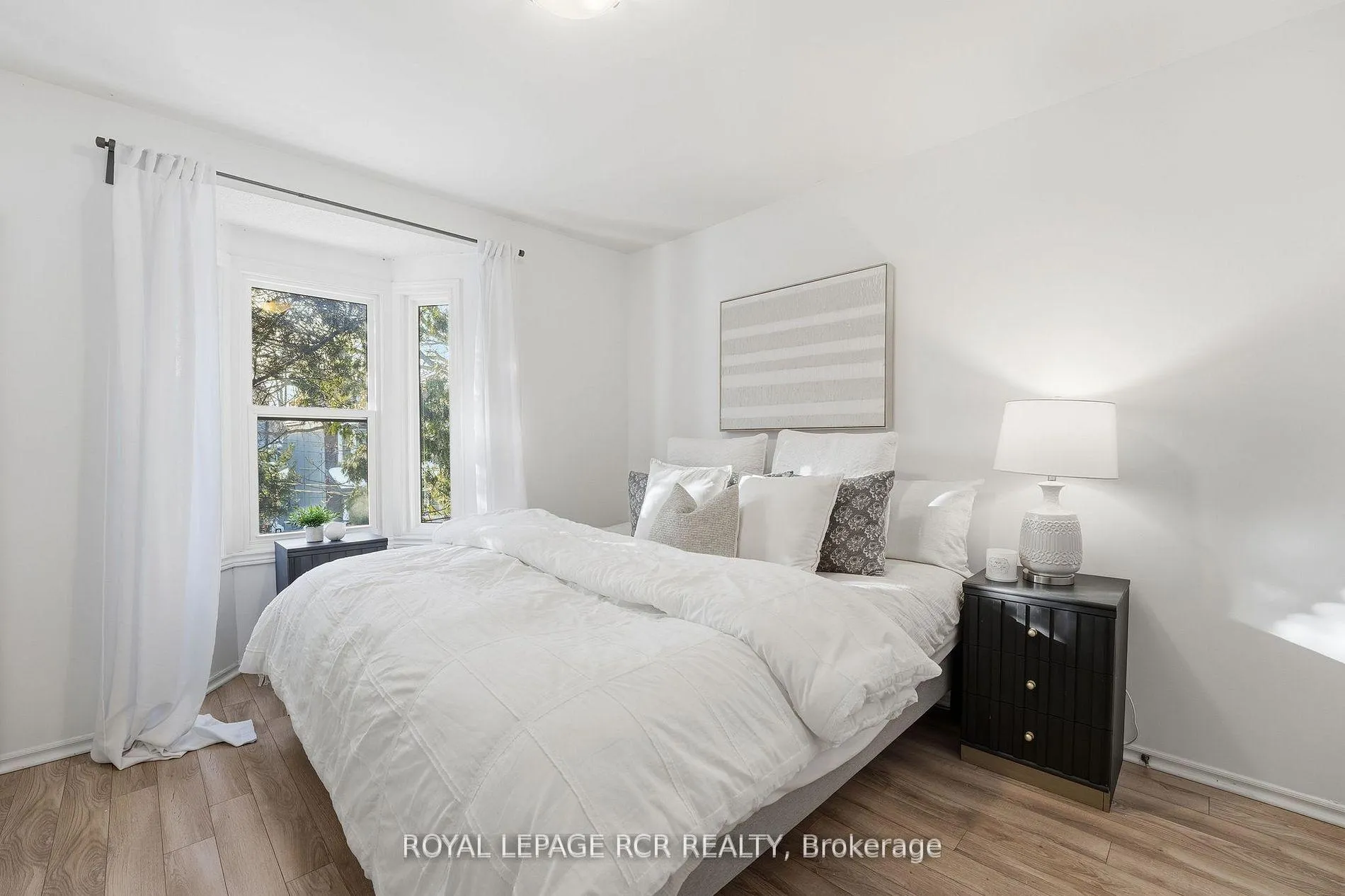 Photo 11 of 257 Rhodes Avenue, Toronto, Greenwood-Coxwell — HOMEH