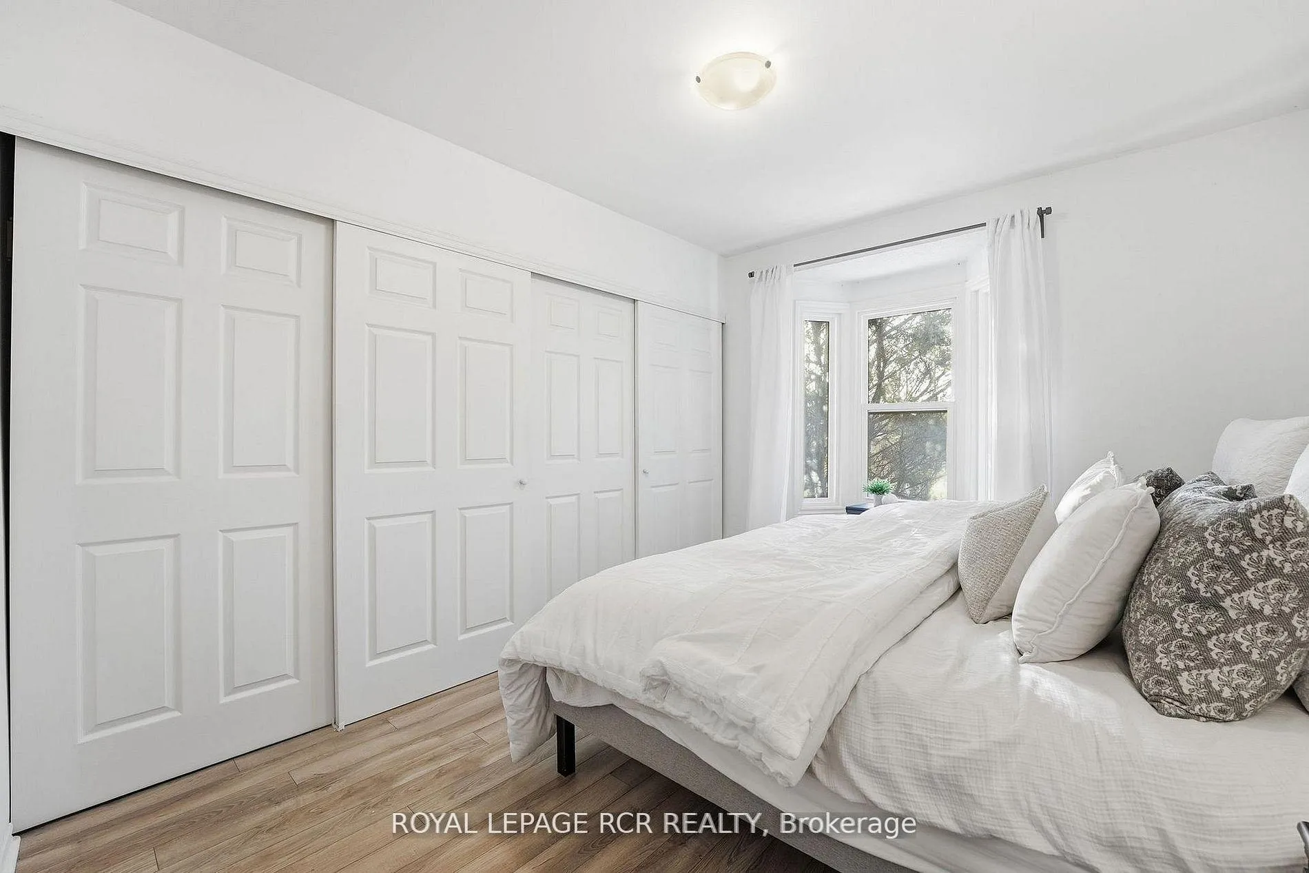Photo 12 of 257 Rhodes Avenue, Toronto, Greenwood-Coxwell — HOMEH