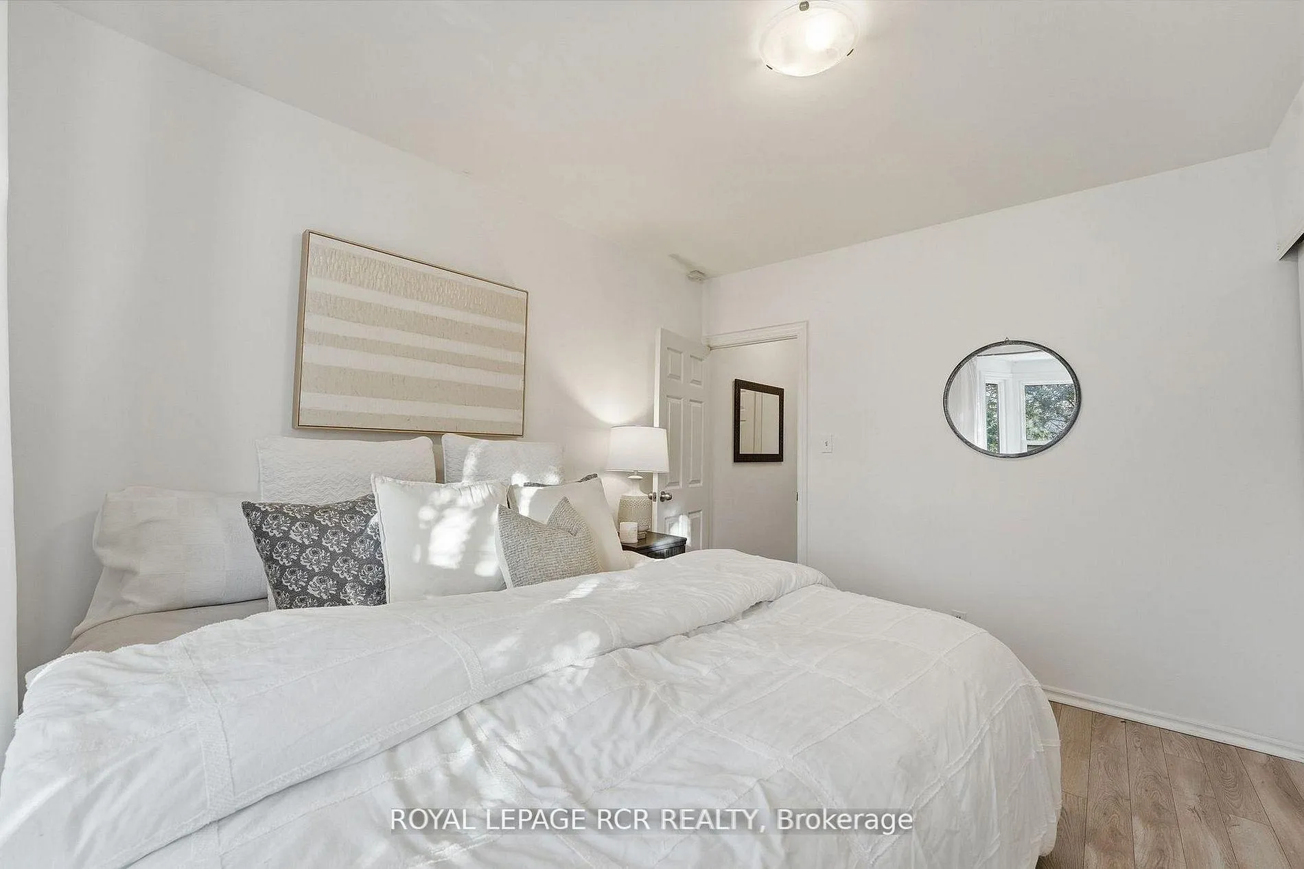 Photo 13 of 257 Rhodes Avenue, Toronto, Greenwood-Coxwell — HOMEH