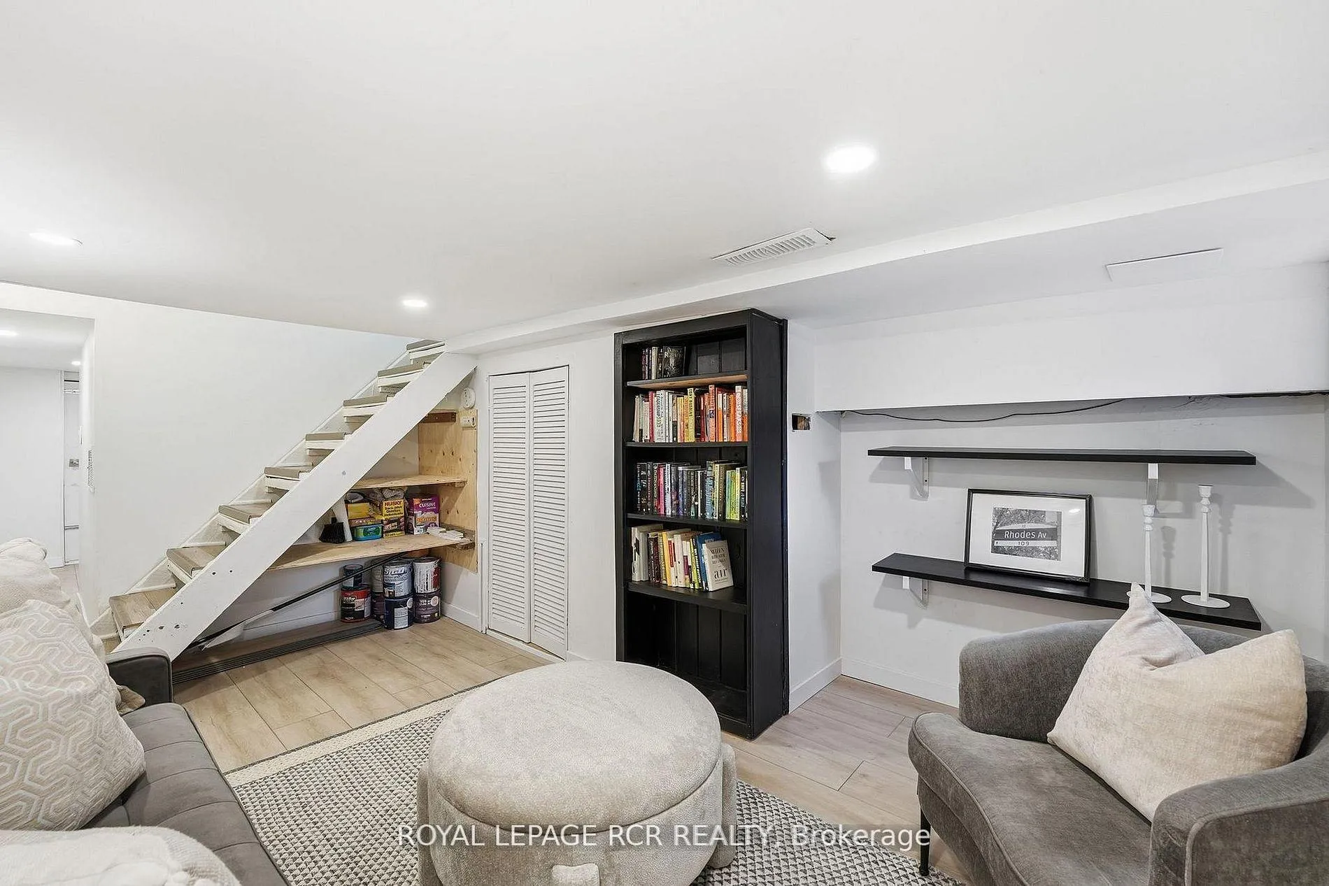 Photo 22 of 257 Rhodes Avenue, Toronto, Greenwood-Coxwell — HOMEH