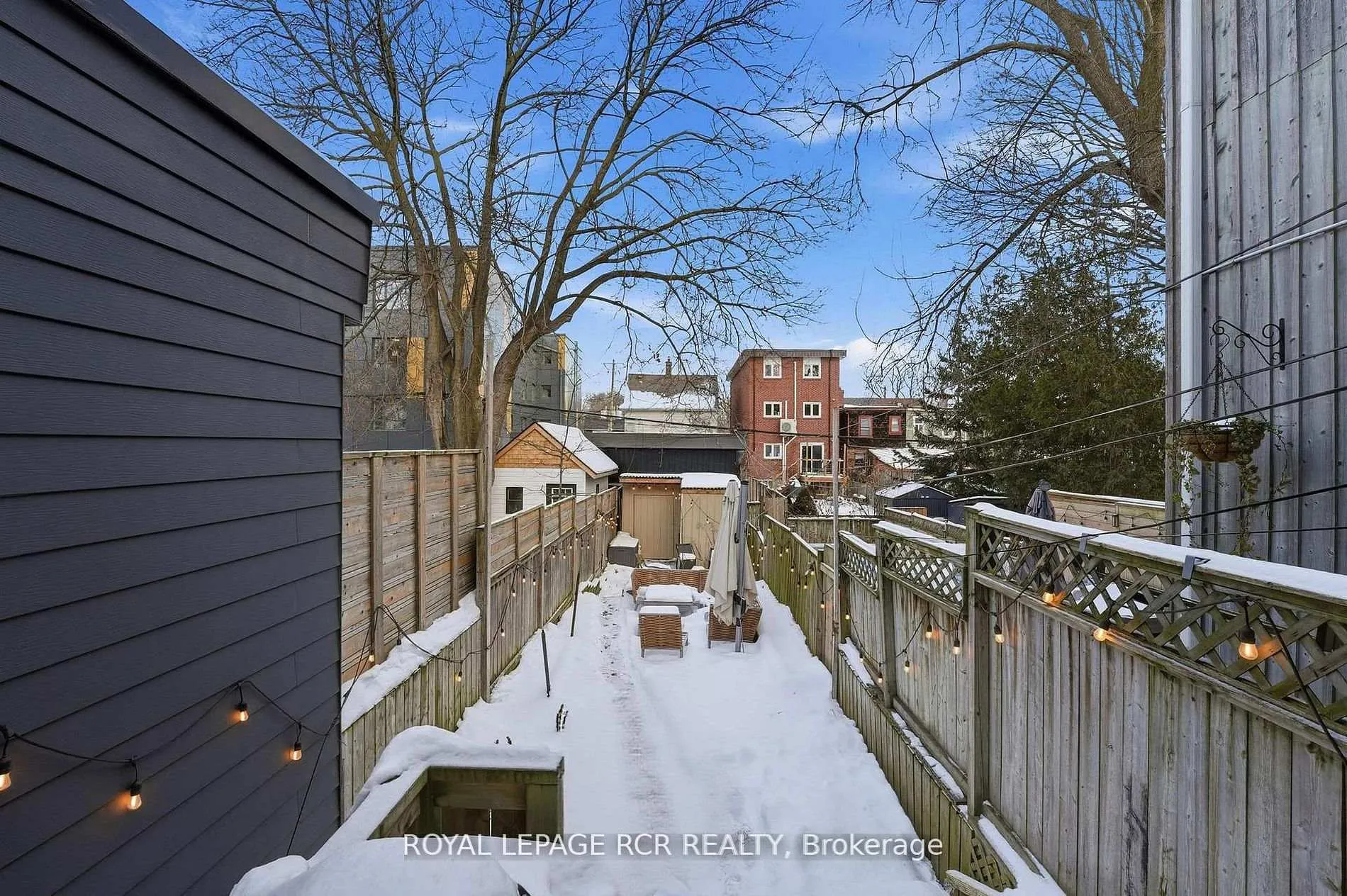Photo 25 of 257 Rhodes Avenue, Toronto, Greenwood-Coxwell — HOMEH