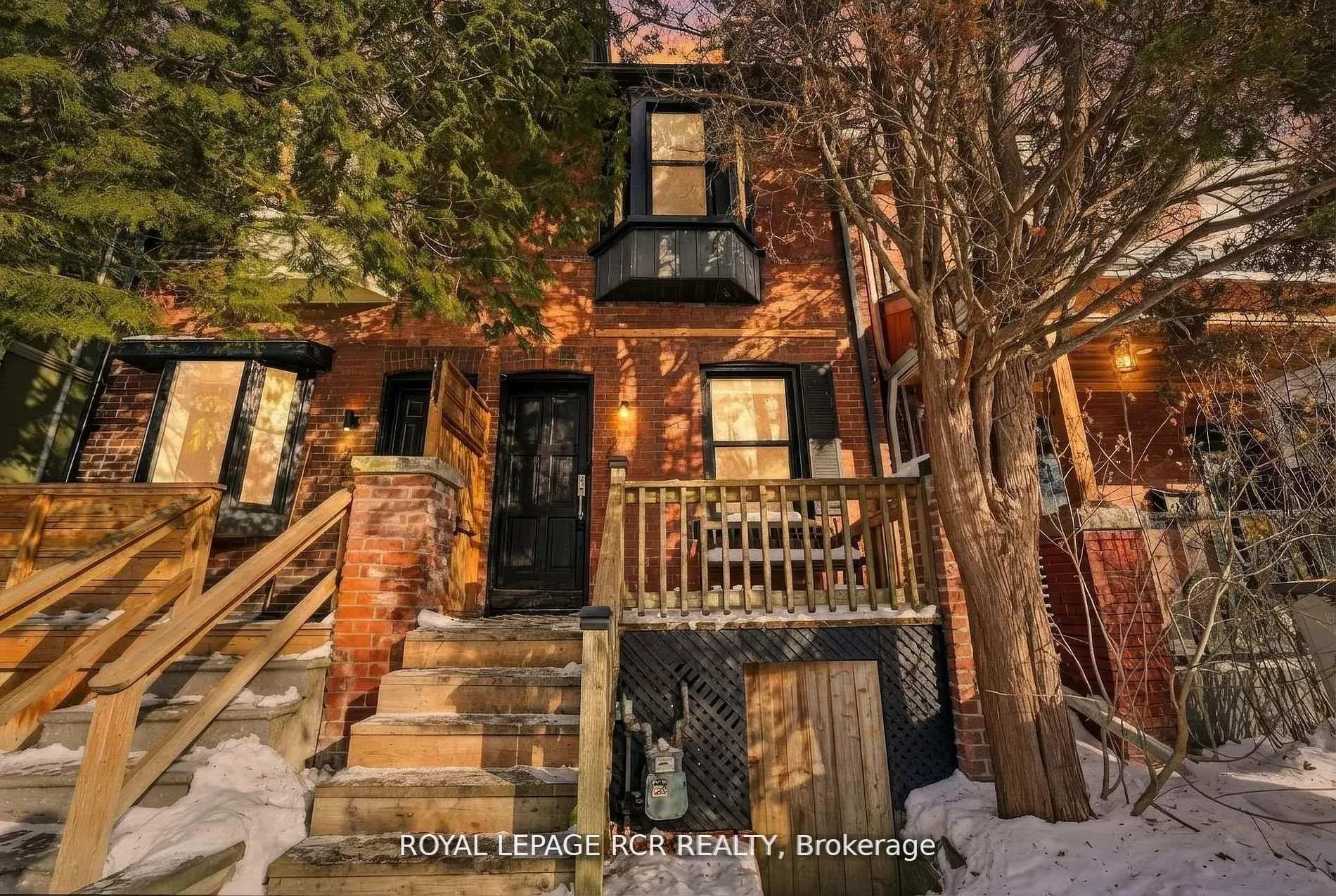 Photo 39 of 257 Rhodes Avenue, Toronto, Greenwood-Coxwell — HOMEH