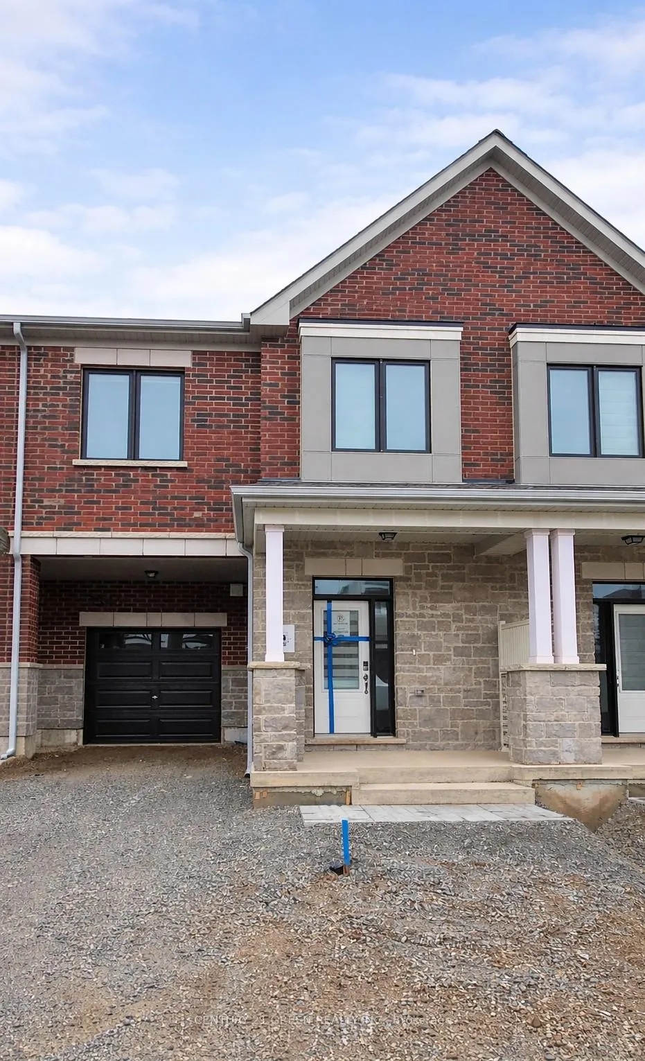Photo 1 of 1346 Hearns Place, Milton, Bowes — HOMEH