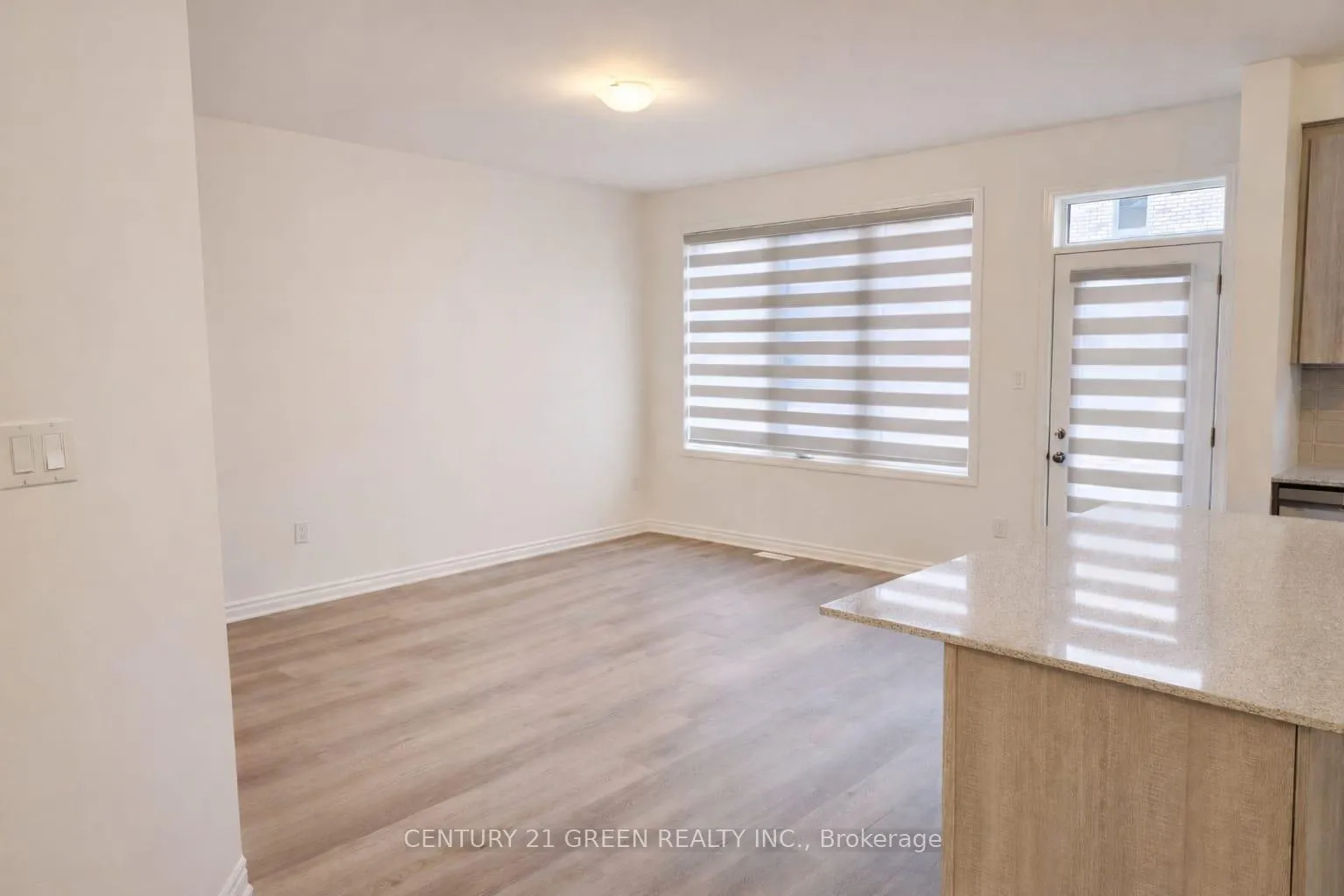 Photo 7 of 1346 Hearns Place, Milton, Bowes — HOMEH