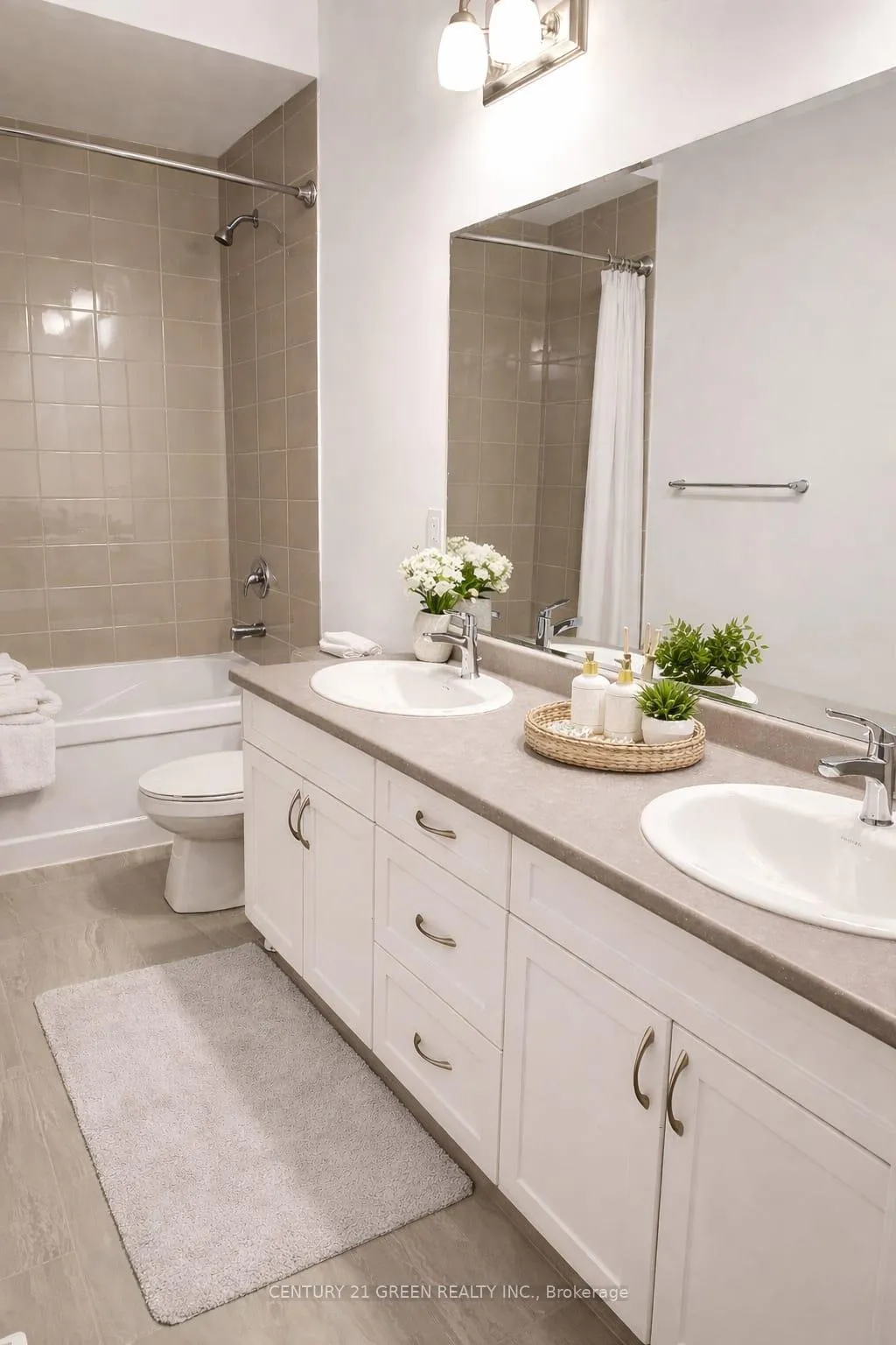 Photo 17 of 1346 Hearns Place, Milton, Bowes — HOMEH