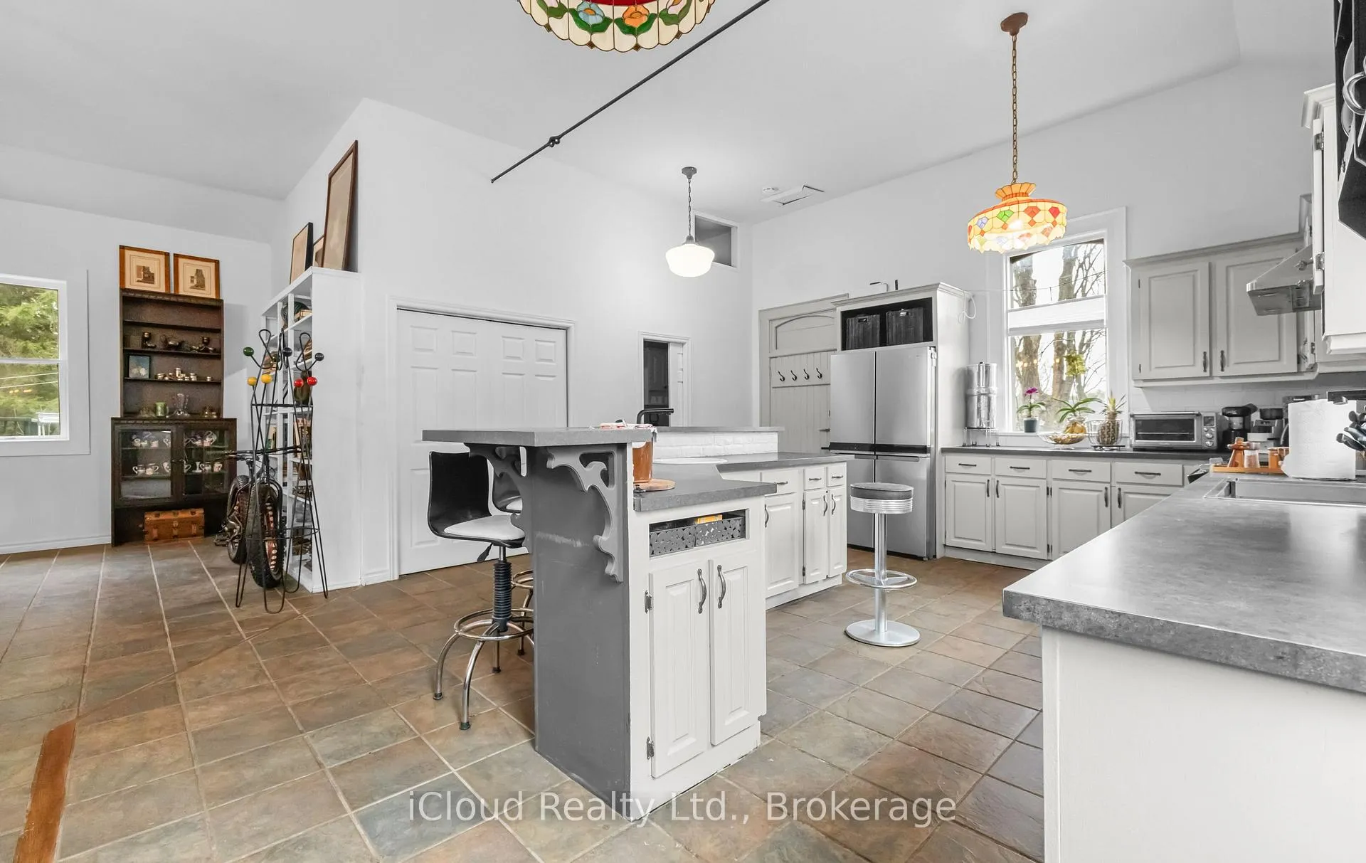 Photo 12 of Unit EHS, 715432 1st Line, Mono, Rural Mono — HOMEH