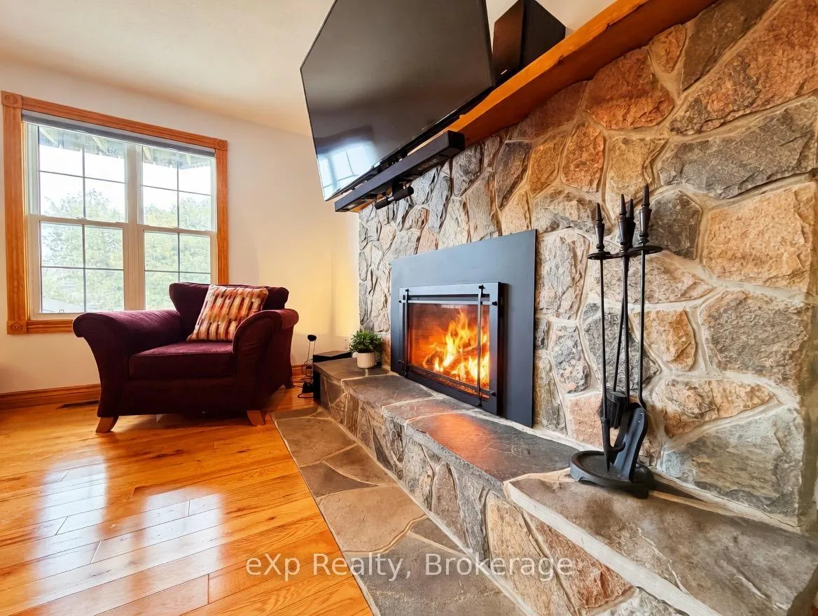 Photo 10 of 705 Victoria Road, Huron-Kinloss — HOMEH