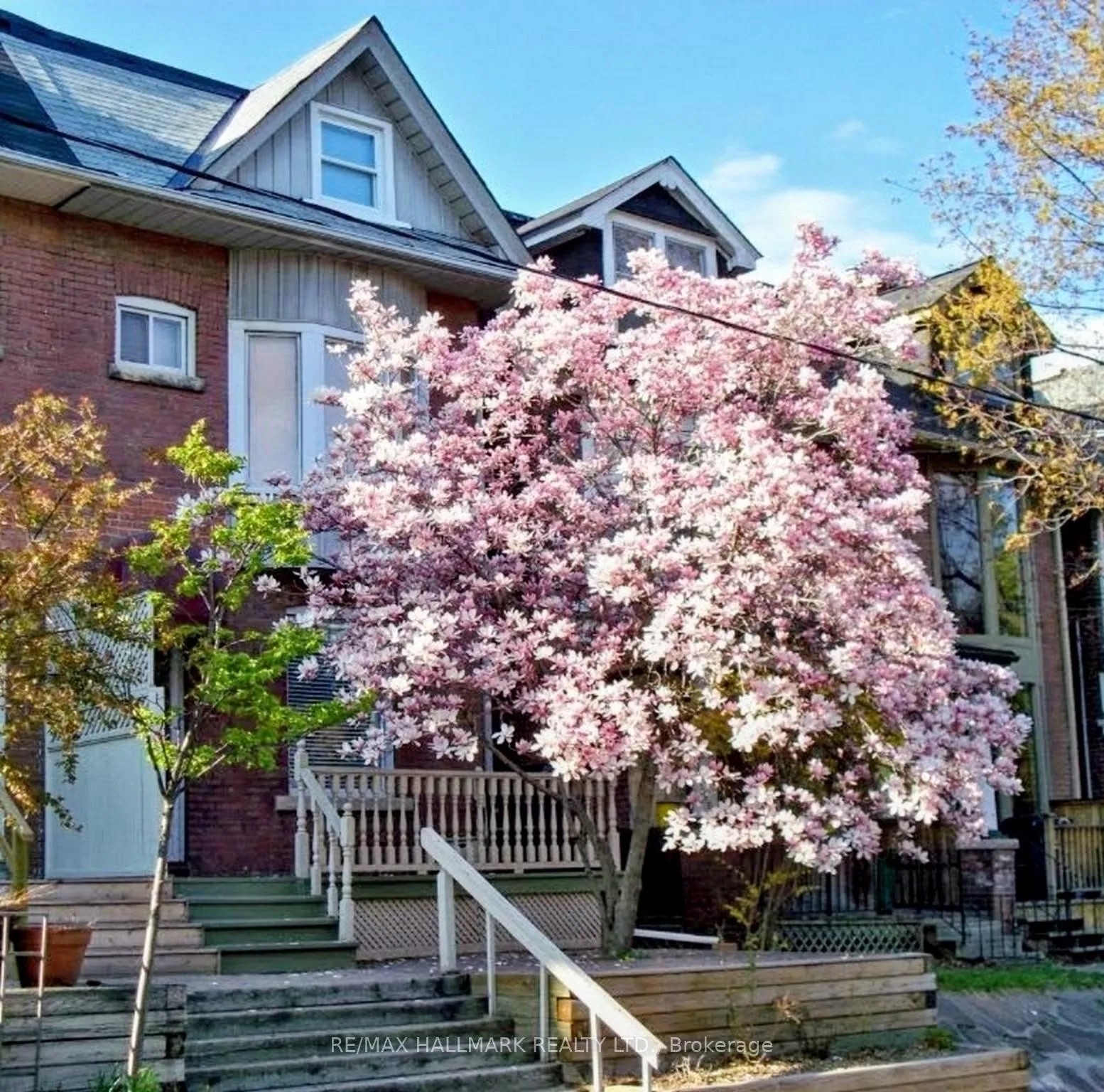 Photo 2 of 26 Sparkhall Avenue, Toronto, North Riverdale — HOMEH