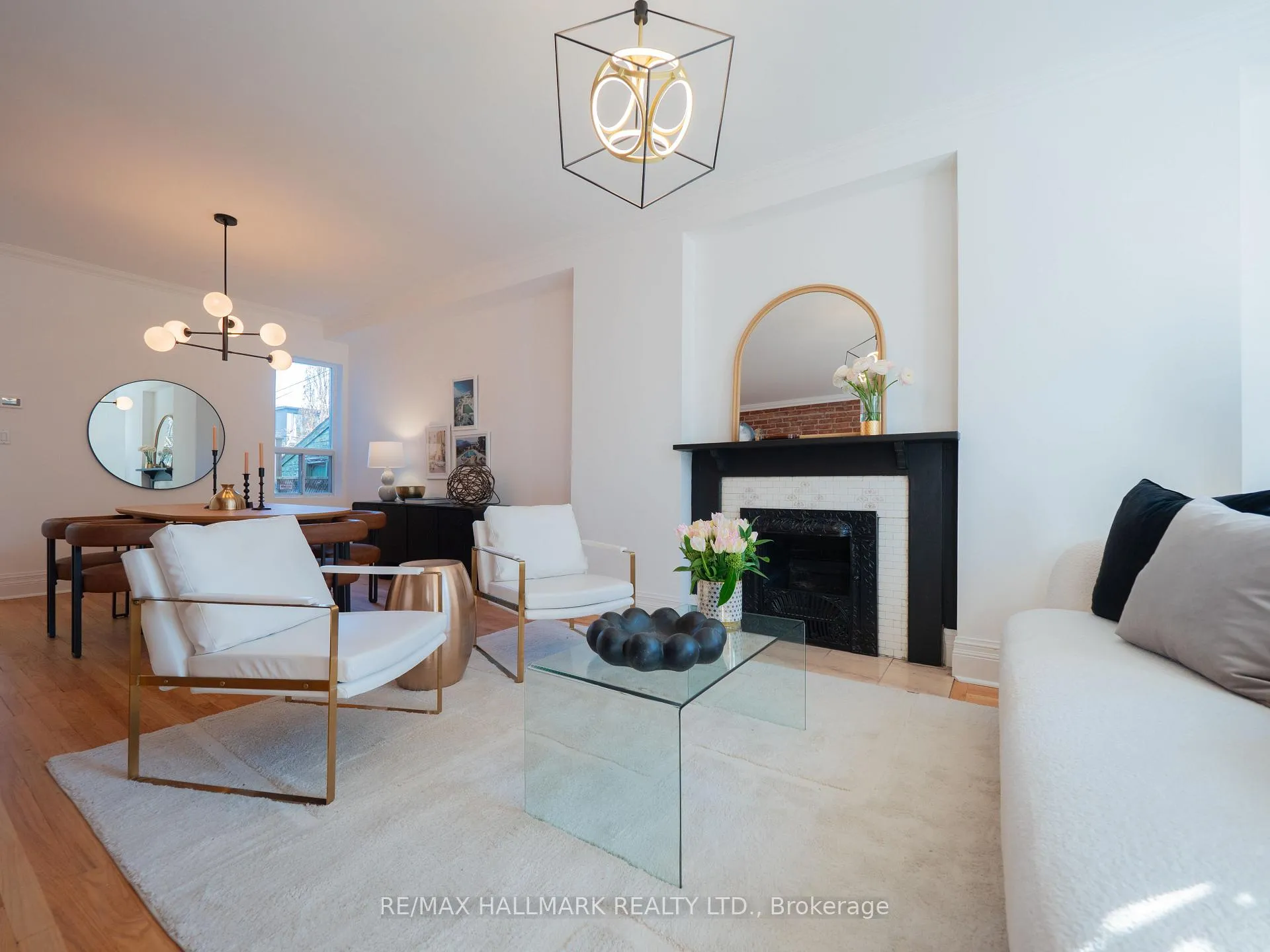 Photo 6 of 26 Sparkhall Avenue, Toronto, North Riverdale — HOMEH