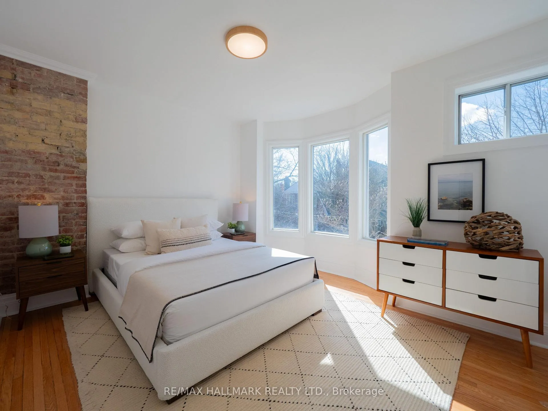 Photo 25 of 26 Sparkhall Avenue, Toronto, North Riverdale — HOMEH