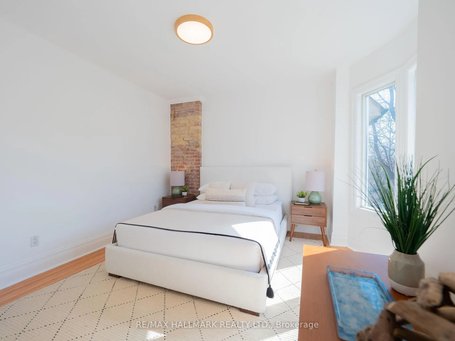 Photo 26 of 26 Sparkhall Avenue, Toronto, North Riverdale — HOMEH