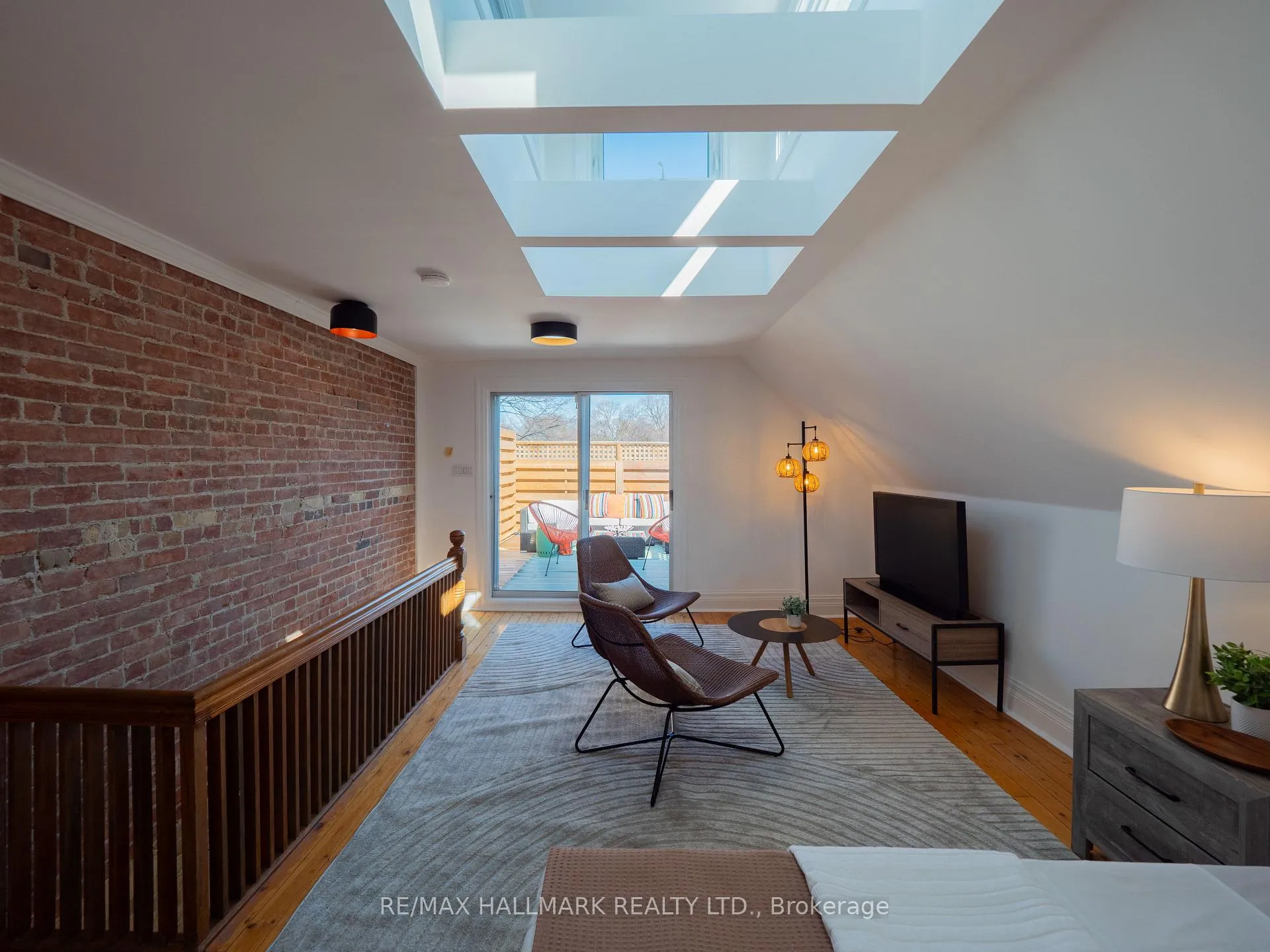 Photo 39 of 26 Sparkhall Avenue, Toronto, North Riverdale — HOMEH
