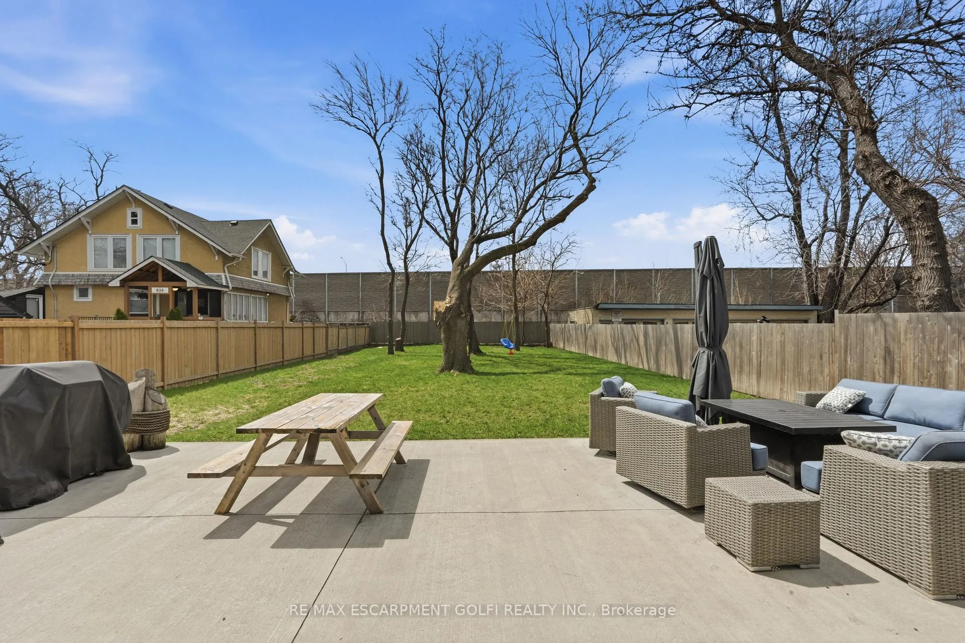 Photo 27 of 838 Beach Boulevard, Hamilton, Hamilton Beach — HOMEH