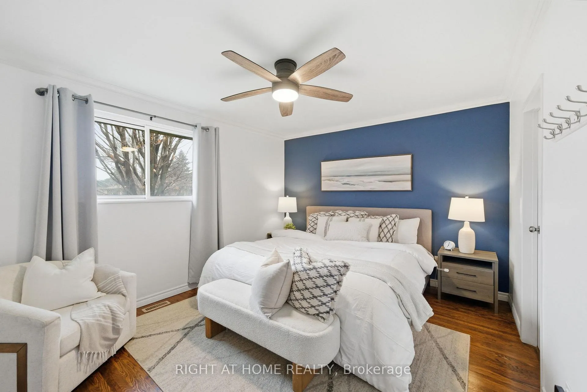 Photo 9 of 826 West Shore Boulevard, Pickering, West Shore — HOMEH