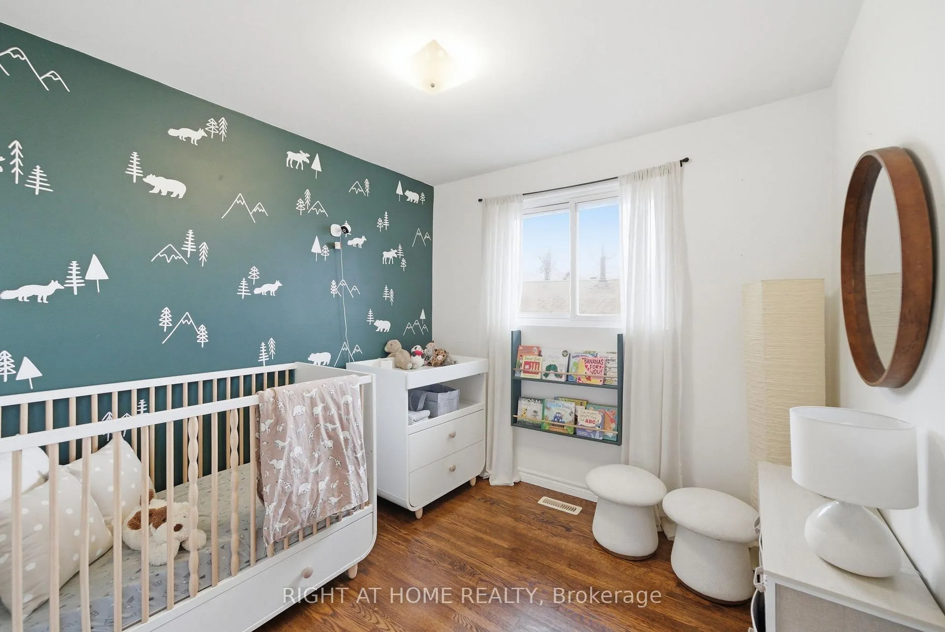 Photo 13 of 826 West Shore Boulevard, Pickering, West Shore — HOMEH