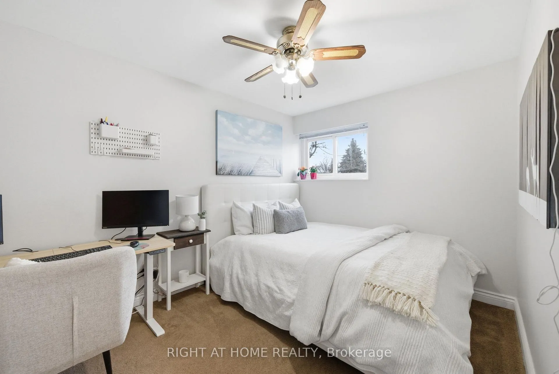 Photo 17 of 826 West Shore Boulevard, Pickering, West Shore — HOMEH