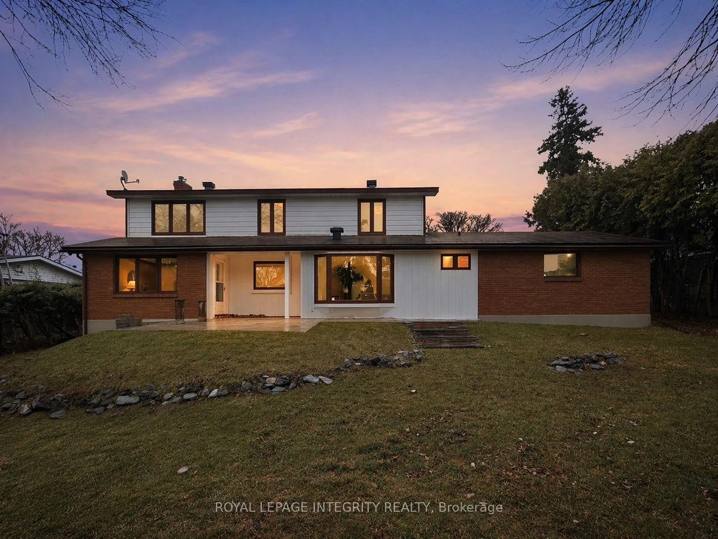 Photo 47 of 68 Beaver Ridge, Ottawa, City View/Skyline/Fisher Heights/Parkwood Hills — HOMEH