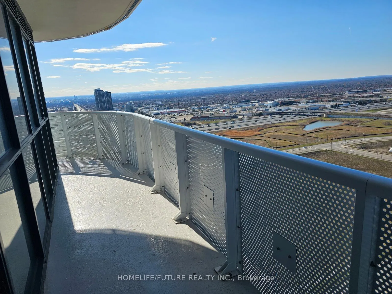Photo 7 of Unit 3009, 225 Commerce Street, Vaughan, Vaughan Corporate Centre — HOMEH