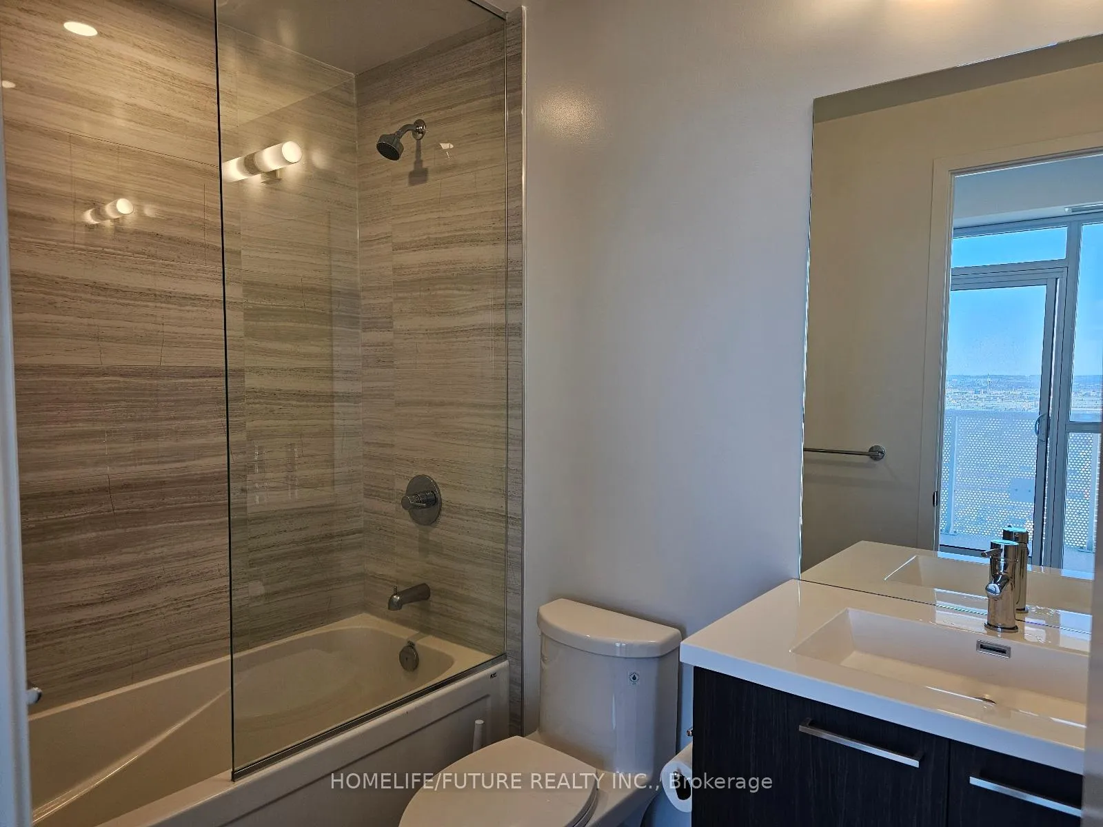 Photo 8 of Unit 3009, 225 Commerce Street, Vaughan, Vaughan Corporate Centre — HOMEH