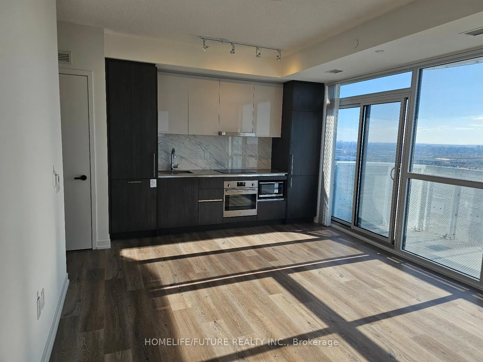 Photo 14 of Unit 3009, 225 Commerce Street, Vaughan, Vaughan Corporate Centre — HOMEH