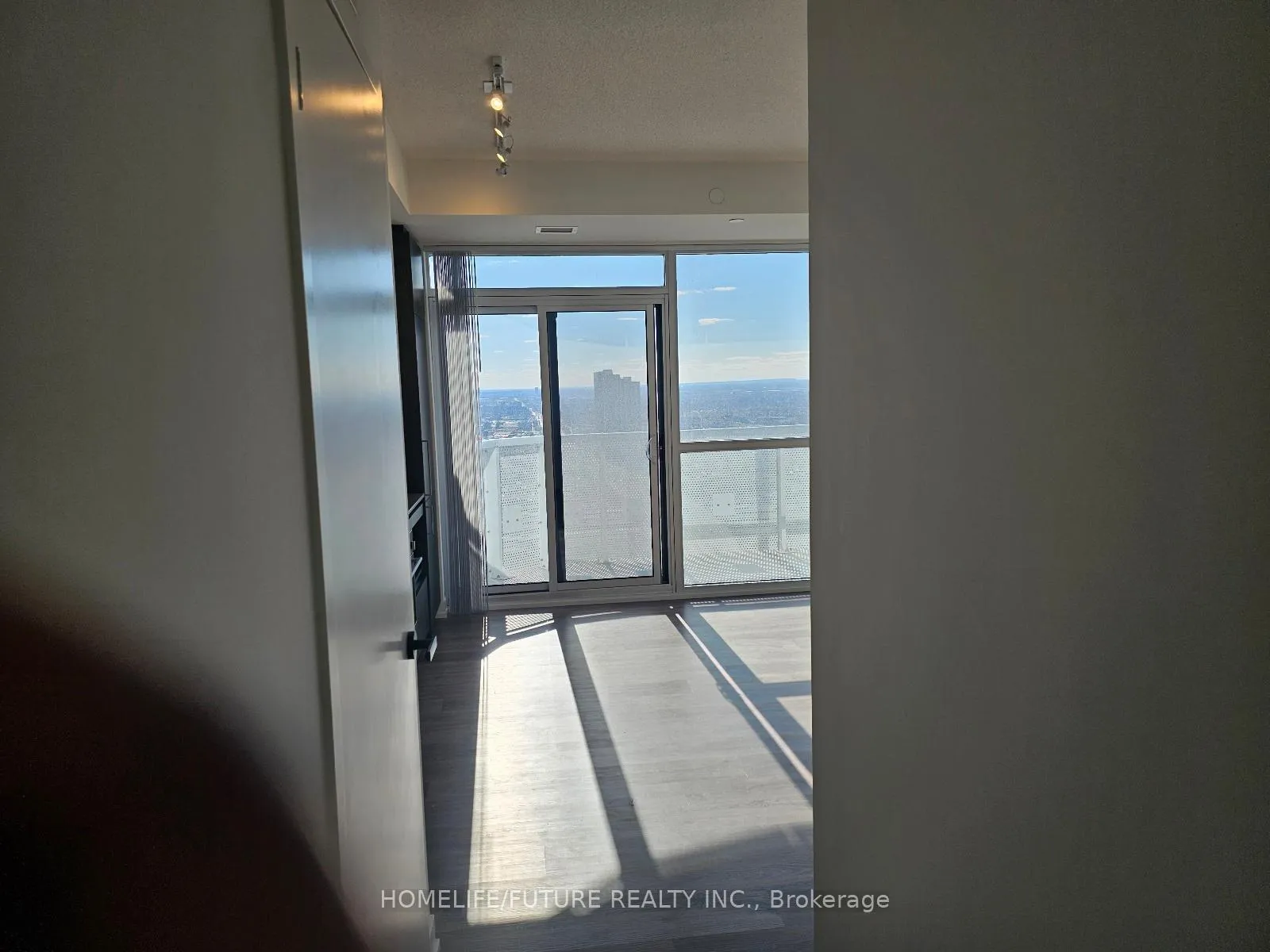 Photo 17 of Unit 3009, 225 Commerce Street, Vaughan, Vaughan Corporate Centre — HOMEH