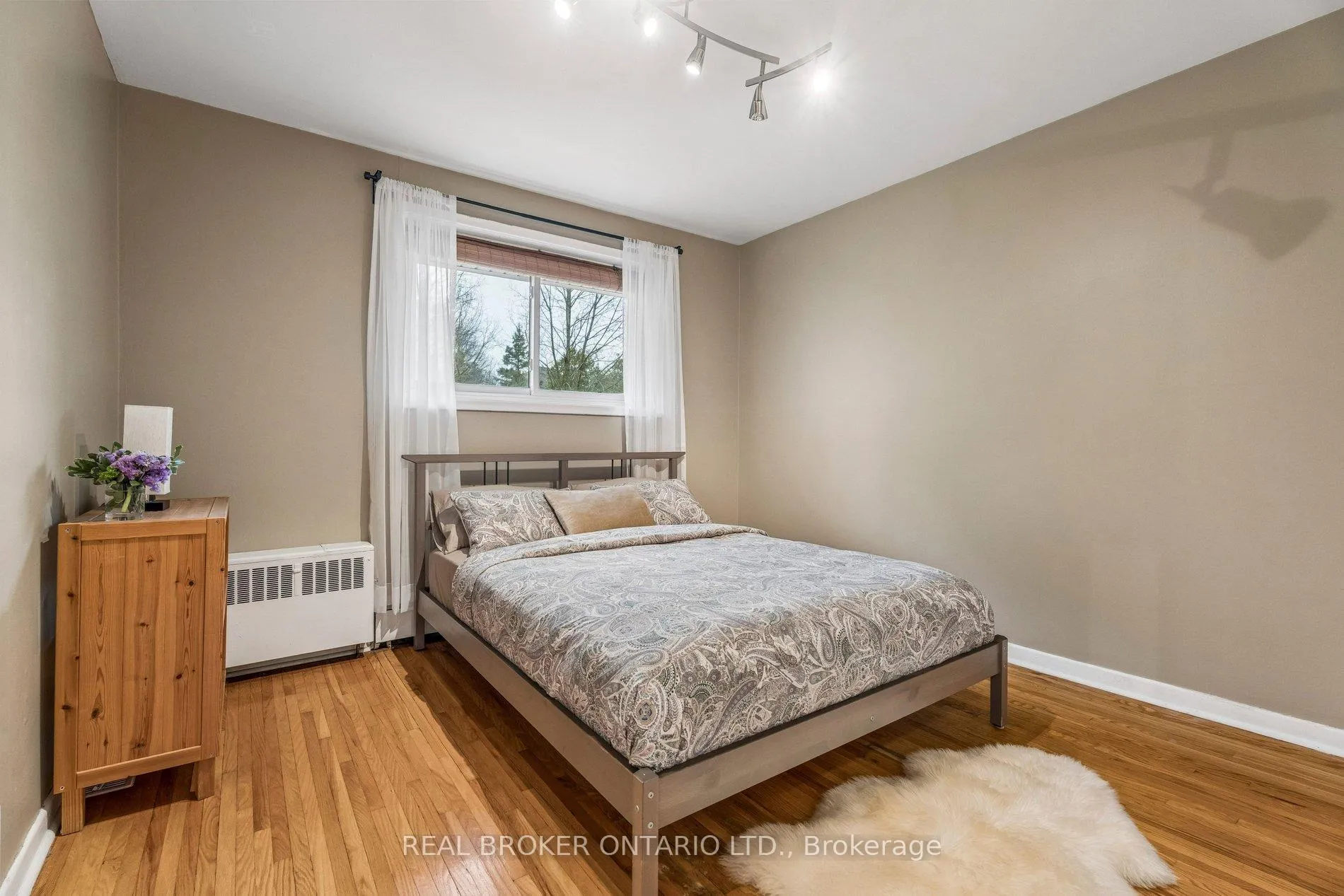 Photo 22 of 40 Seaton Drive, Aurora, Aurora Highlands — HOMEH