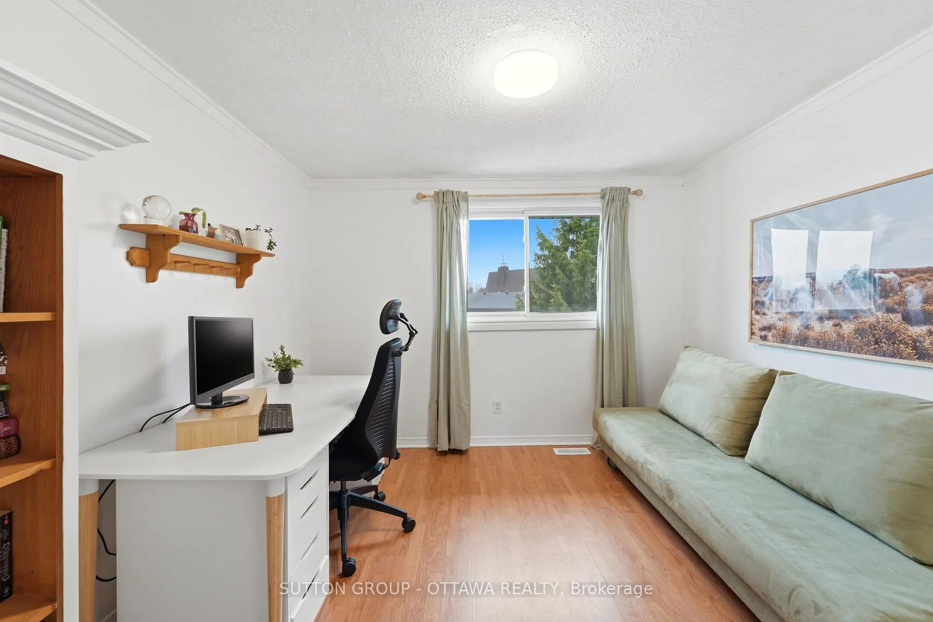 Photo 30 of 3907E Old Richmond Road, Ottawa, Arbeatha Park — HOMEH