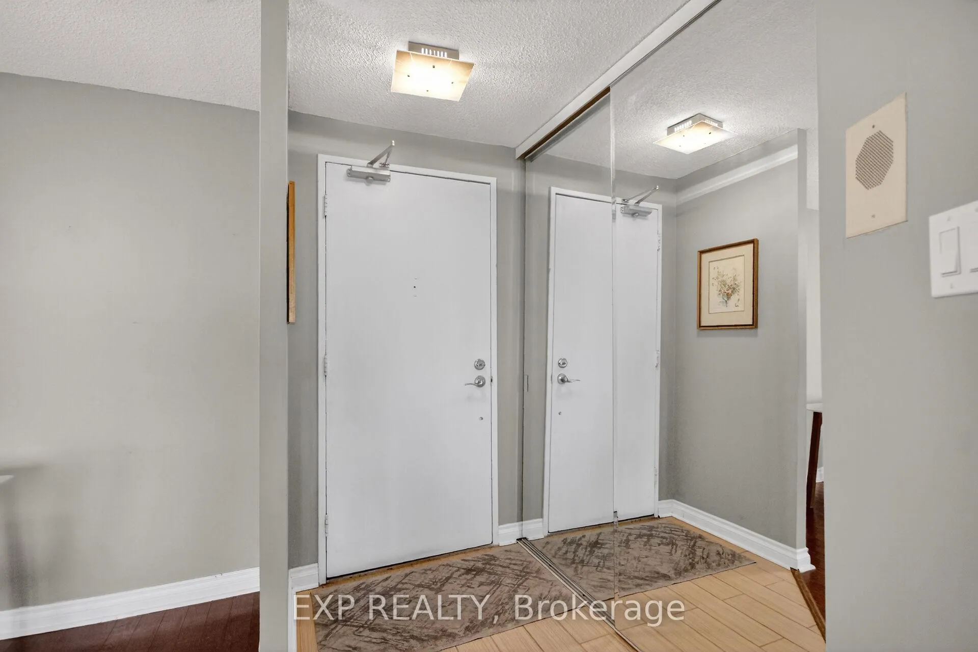 Photo 4 of Unit 2009, 1171 Ambleside Drive, Ottawa, Woodroffe — HOMEH