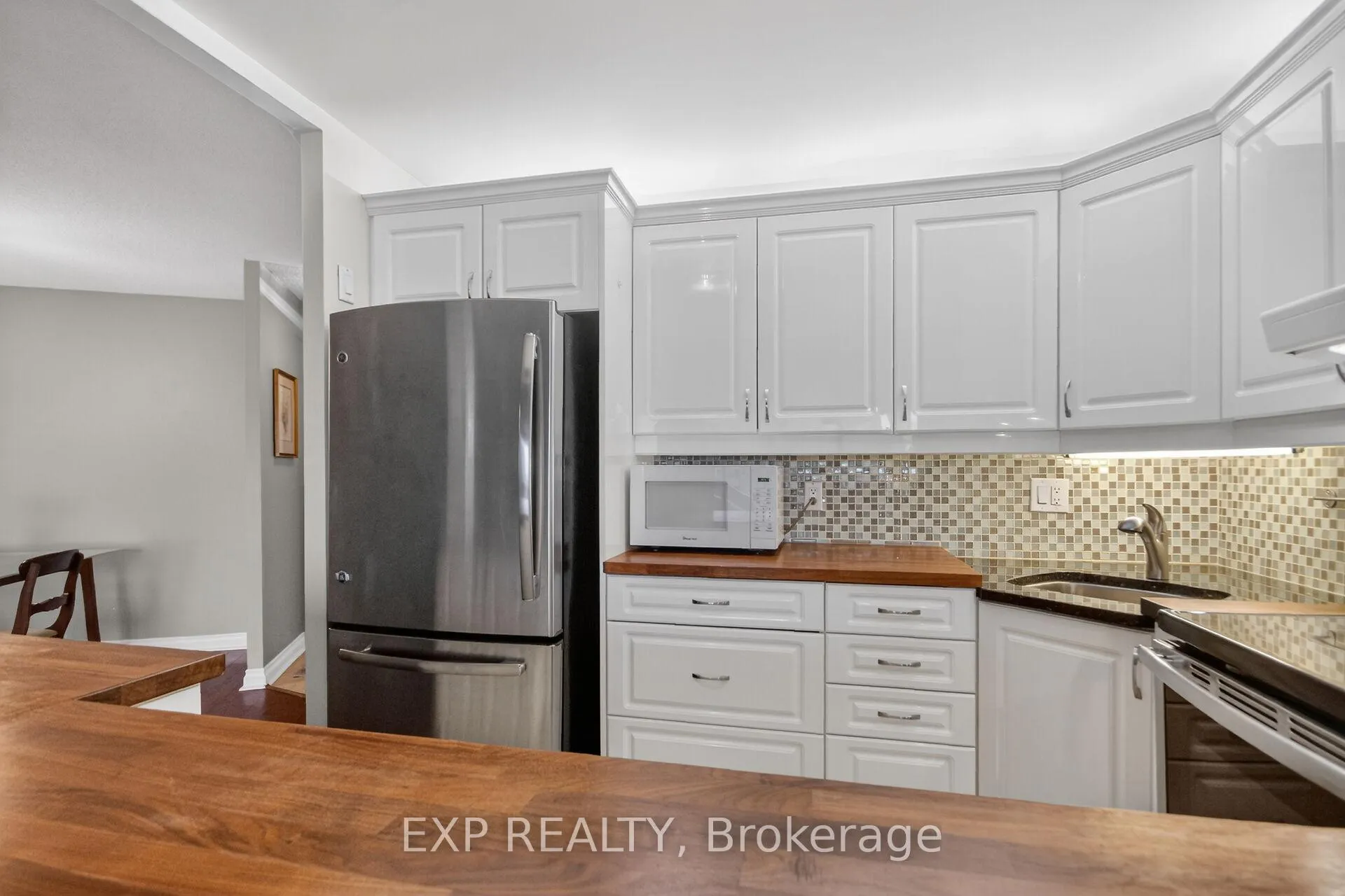 Photo 13 of Unit 2009, 1171 Ambleside Drive, Ottawa, Woodroffe — HOMEH