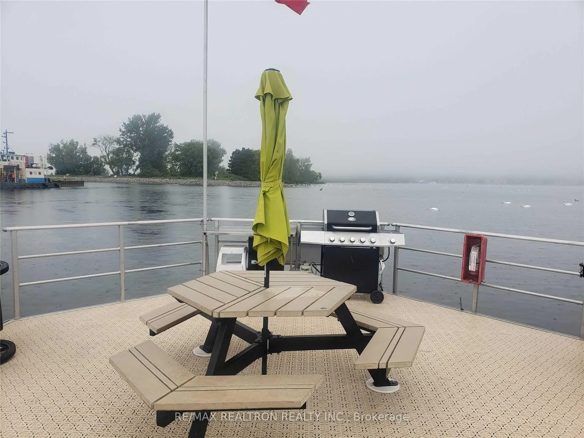 Photo 5 of Unit 20, 1295 Wharf Street, Pickering, Bay Ridges — HOMEH