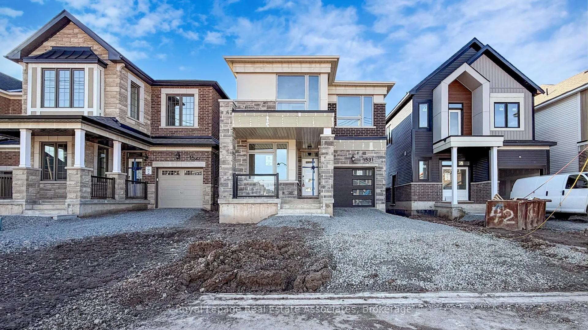 Photo 1 of 1531 Whitlock Avenue, Milton, Bowes — HOMEH