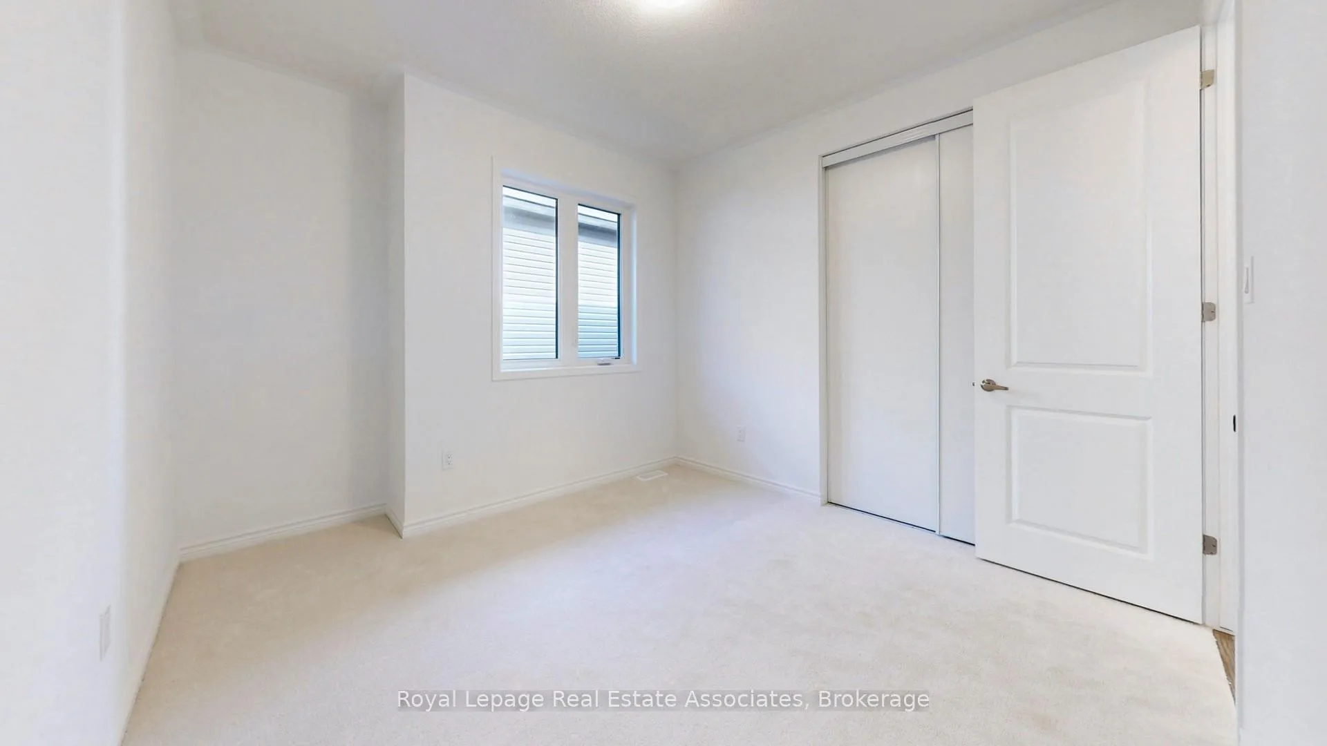 Photo 43 of 1531 Whitlock Avenue, Milton, Bowes — HOMEH