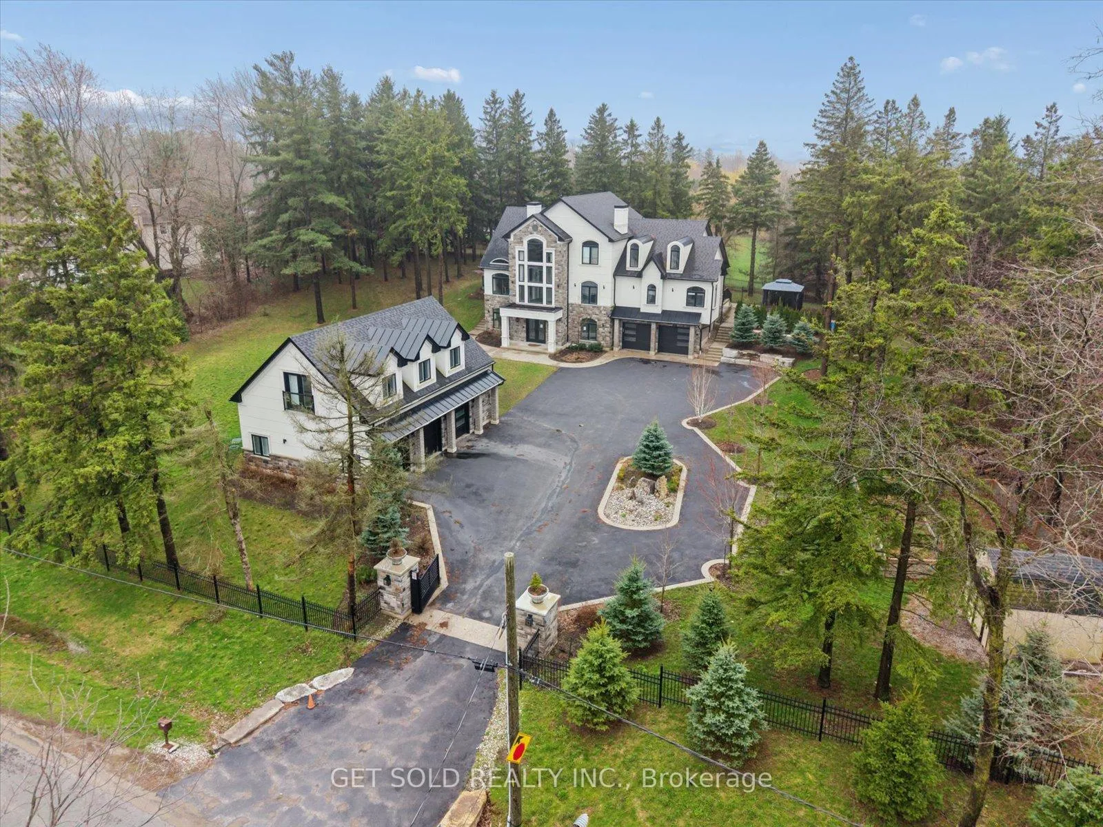 Photo 1 of 5040 Mount Nemo Crescent, Burlington, Rural Burlington — HOMEH