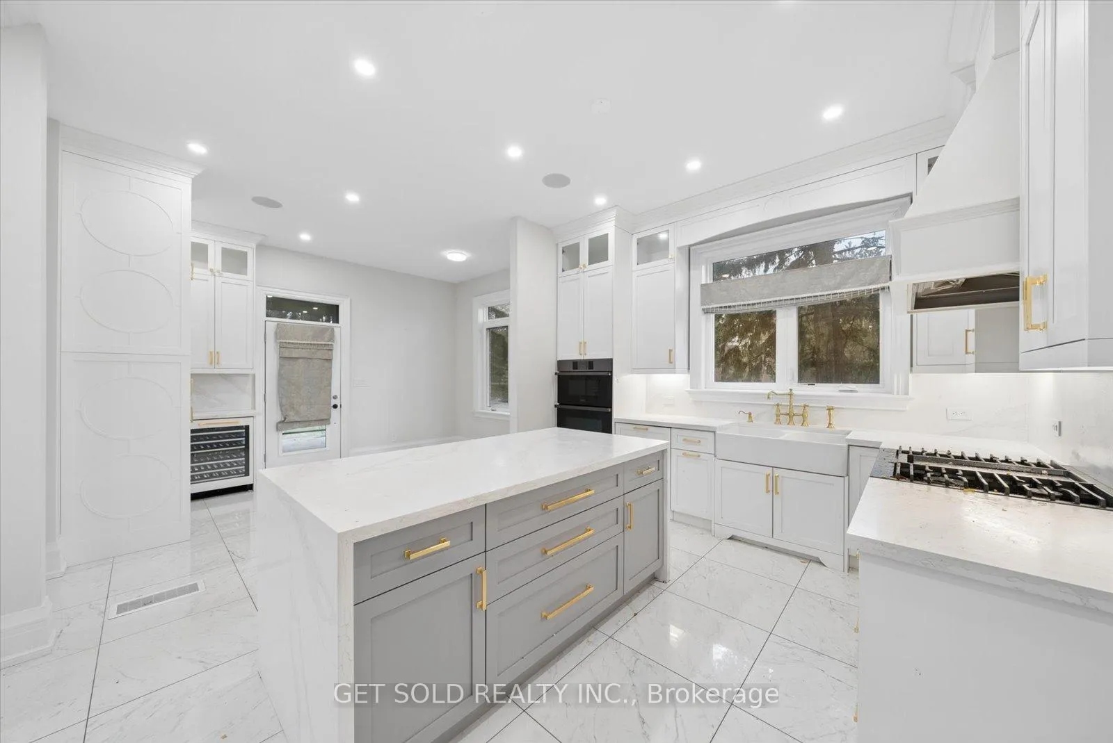 Photo 14 of 5040 Mount Nemo Crescent, Burlington, Rural Burlington — HOMEH