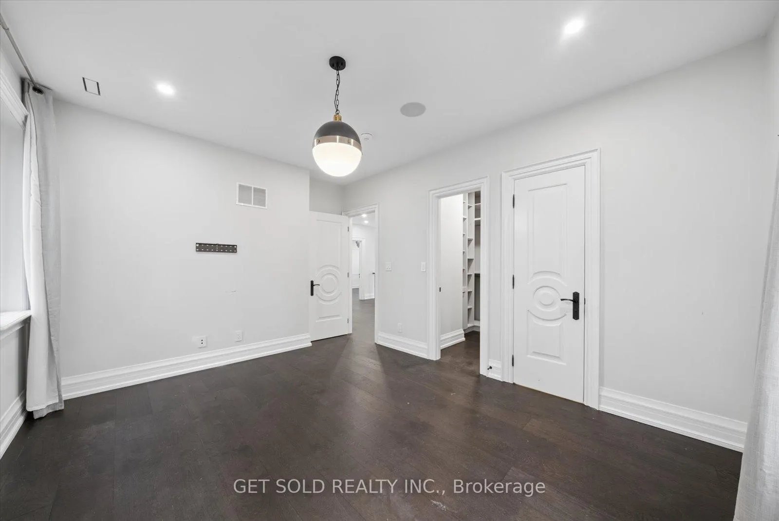 Photo 22 of 5040 Mount Nemo Crescent, Burlington, Rural Burlington — HOMEH
