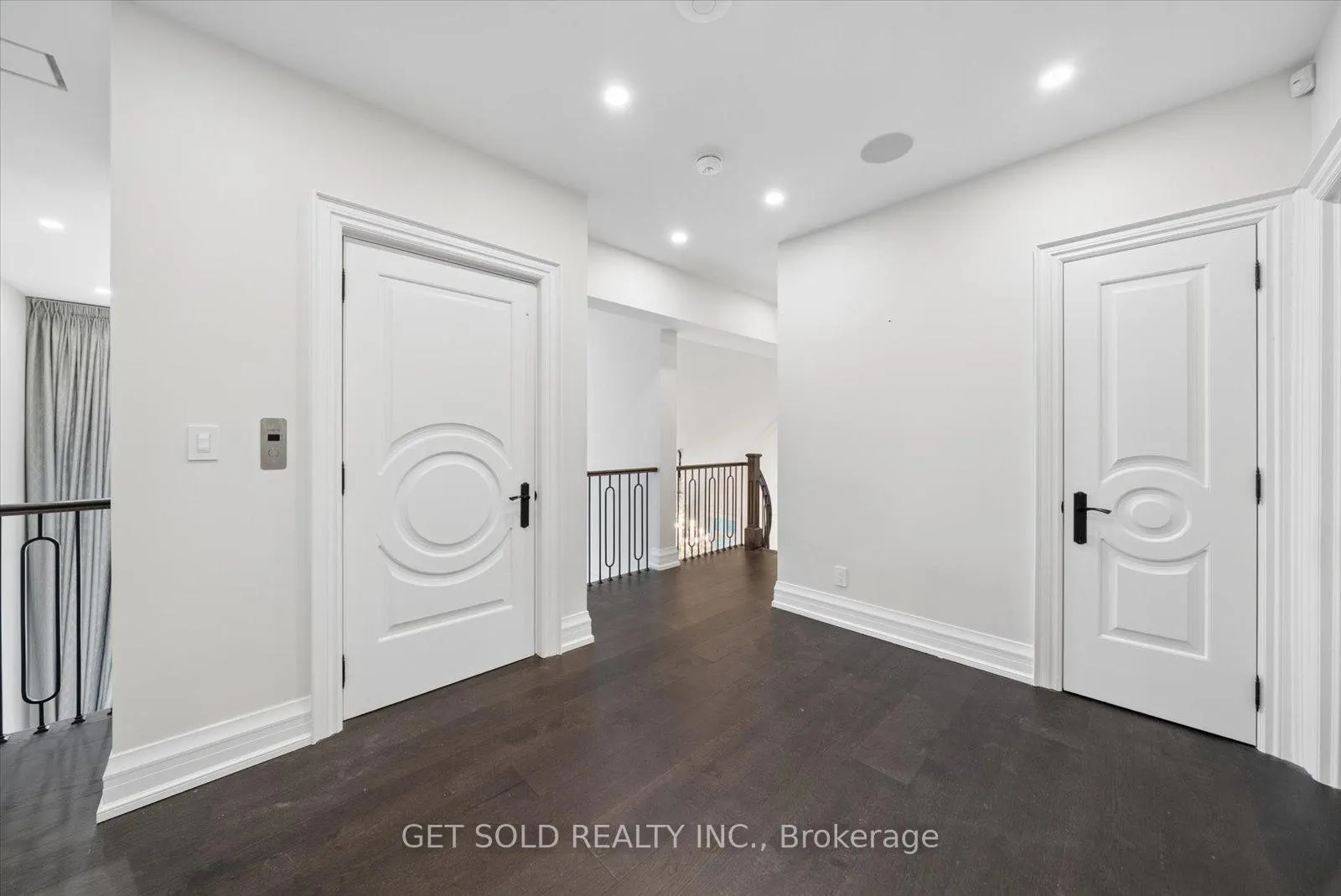 Photo 24 of 5040 Mount Nemo Crescent, Burlington, Rural Burlington — HOMEH