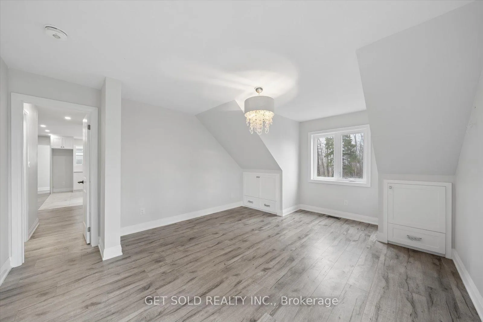 Photo 38 of 5040 Mount Nemo Crescent, Burlington, Rural Burlington — HOMEH