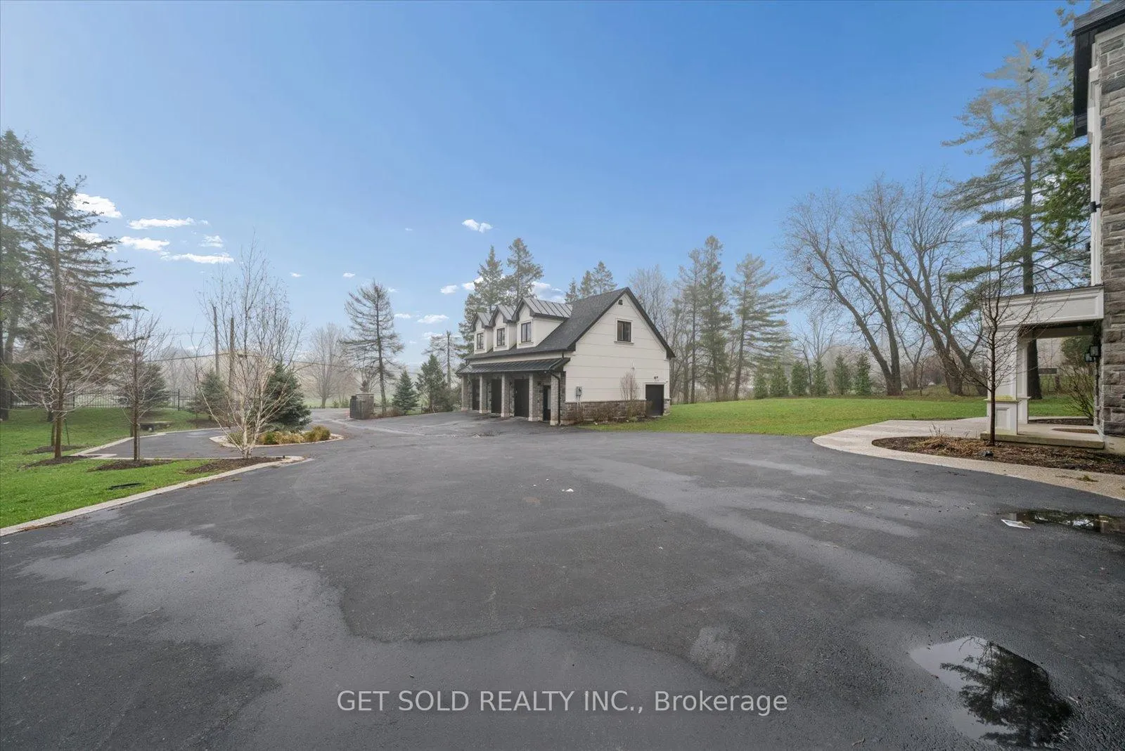 Photo 44 of 5040 Mount Nemo Crescent, Burlington, Rural Burlington — HOMEH