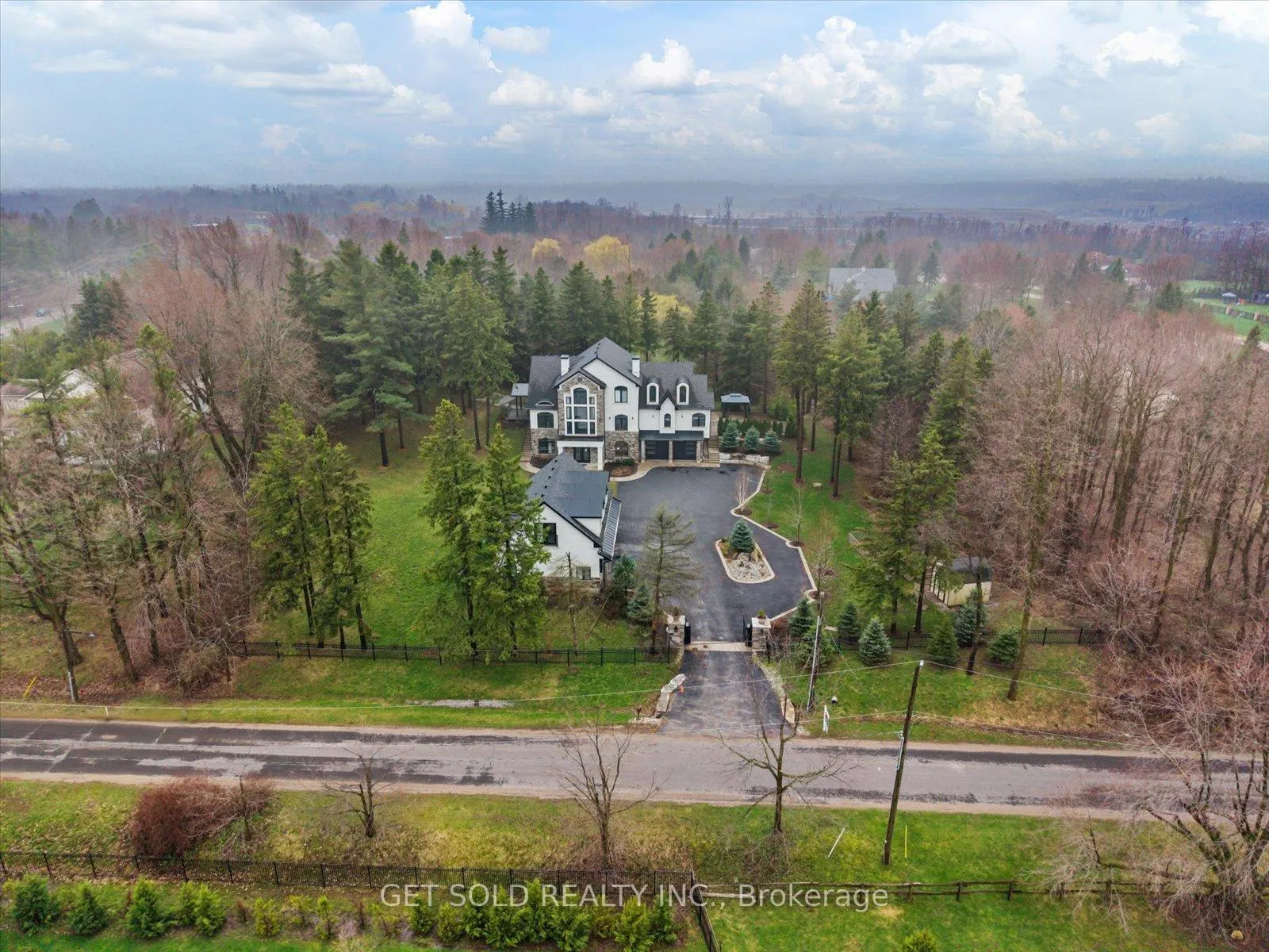 Photo 47 of 5040 Mount Nemo Crescent, Burlington, Rural Burlington — HOMEH