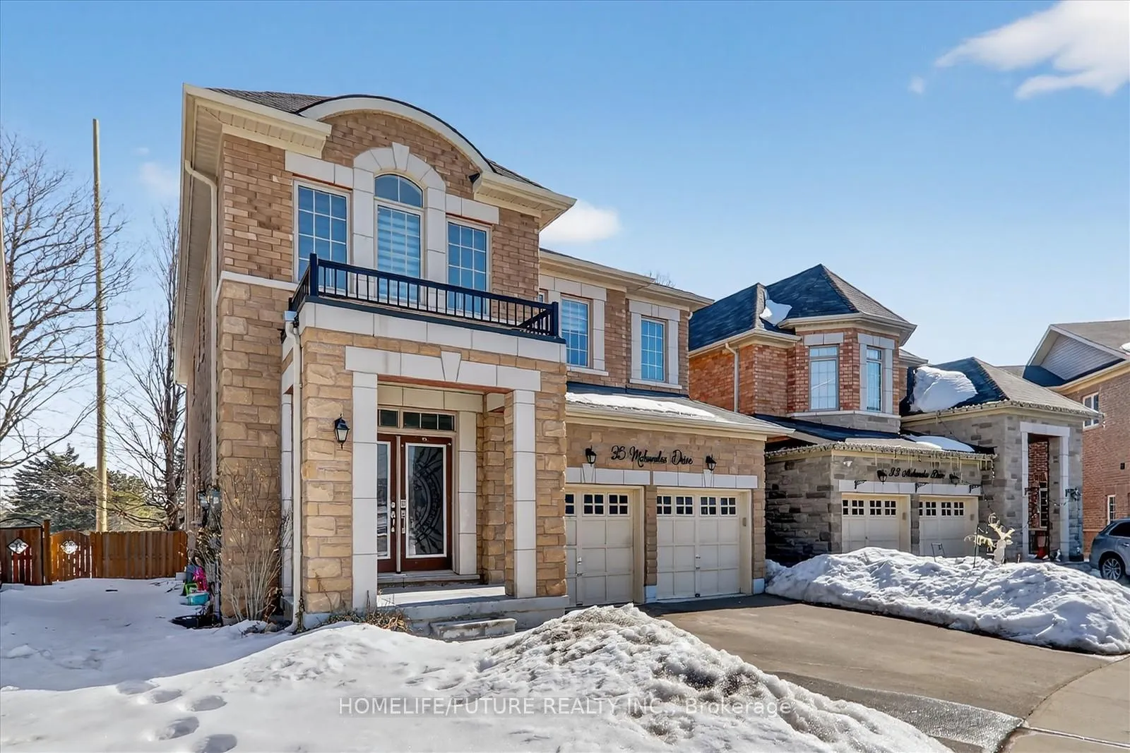 Photo 3 of 35 Mohandas Drive, Markham, Cedarwood — HOMEH