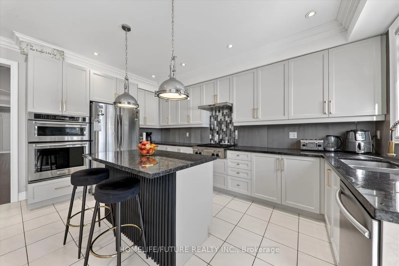 Photo 15 of 35 Mohandas Drive, Markham, Cedarwood — HOMEH