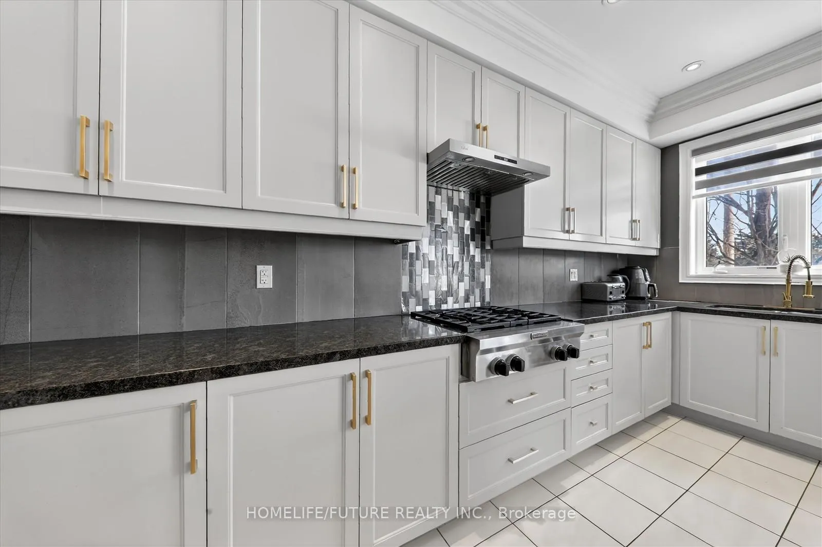 Photo 16 of 35 Mohandas Drive, Markham, Cedarwood — HOMEH