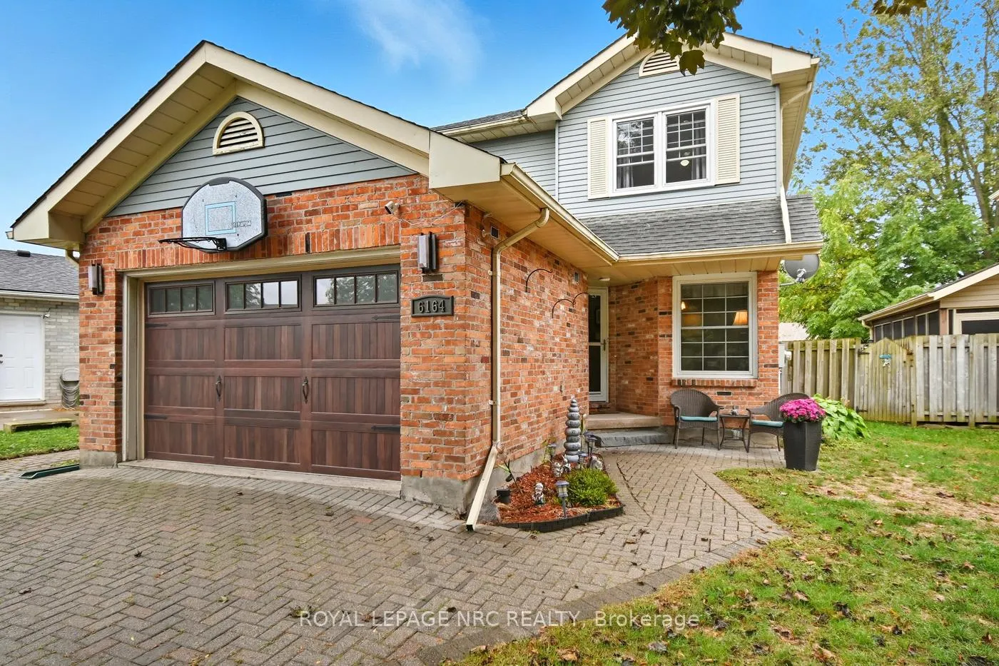 Photo 2 of 6164 Crimson Drive, Niagara Falls, Oldfield — HOMEH