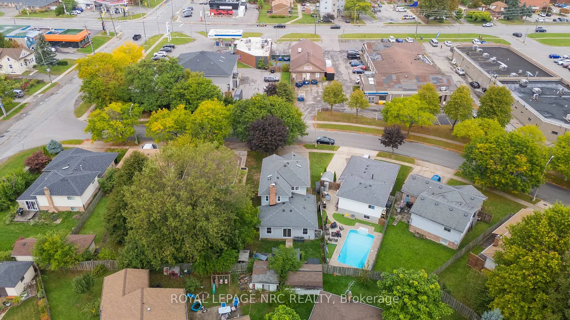 Photo 5 of 6164 Crimson Drive, Niagara Falls, Oldfield — HOMEH