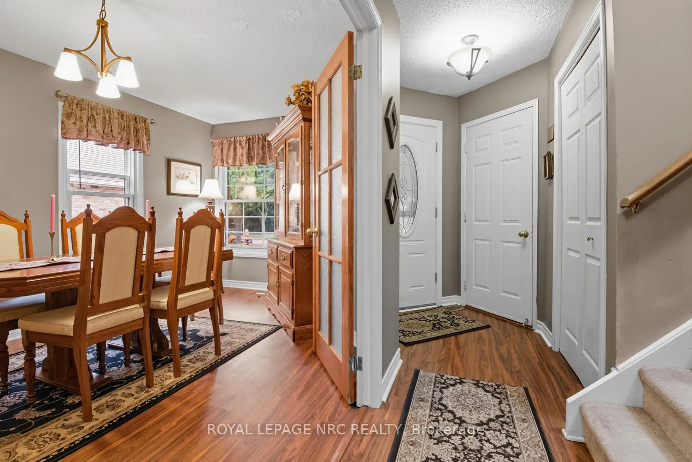 Photo 7 of 6164 Crimson Drive, Niagara Falls, Oldfield — HOMEH
