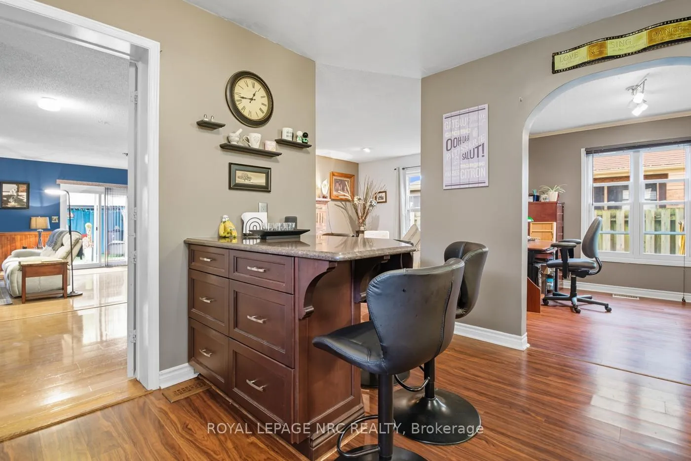Photo 14 of 6164 Crimson Drive, Niagara Falls, Oldfield — HOMEH
