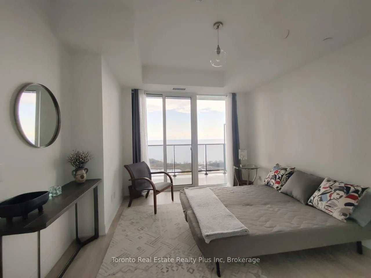 Photo 12 of Unit 2604, 70 Annie Craig Drive, Etobicoke, Mimico — HOMEH