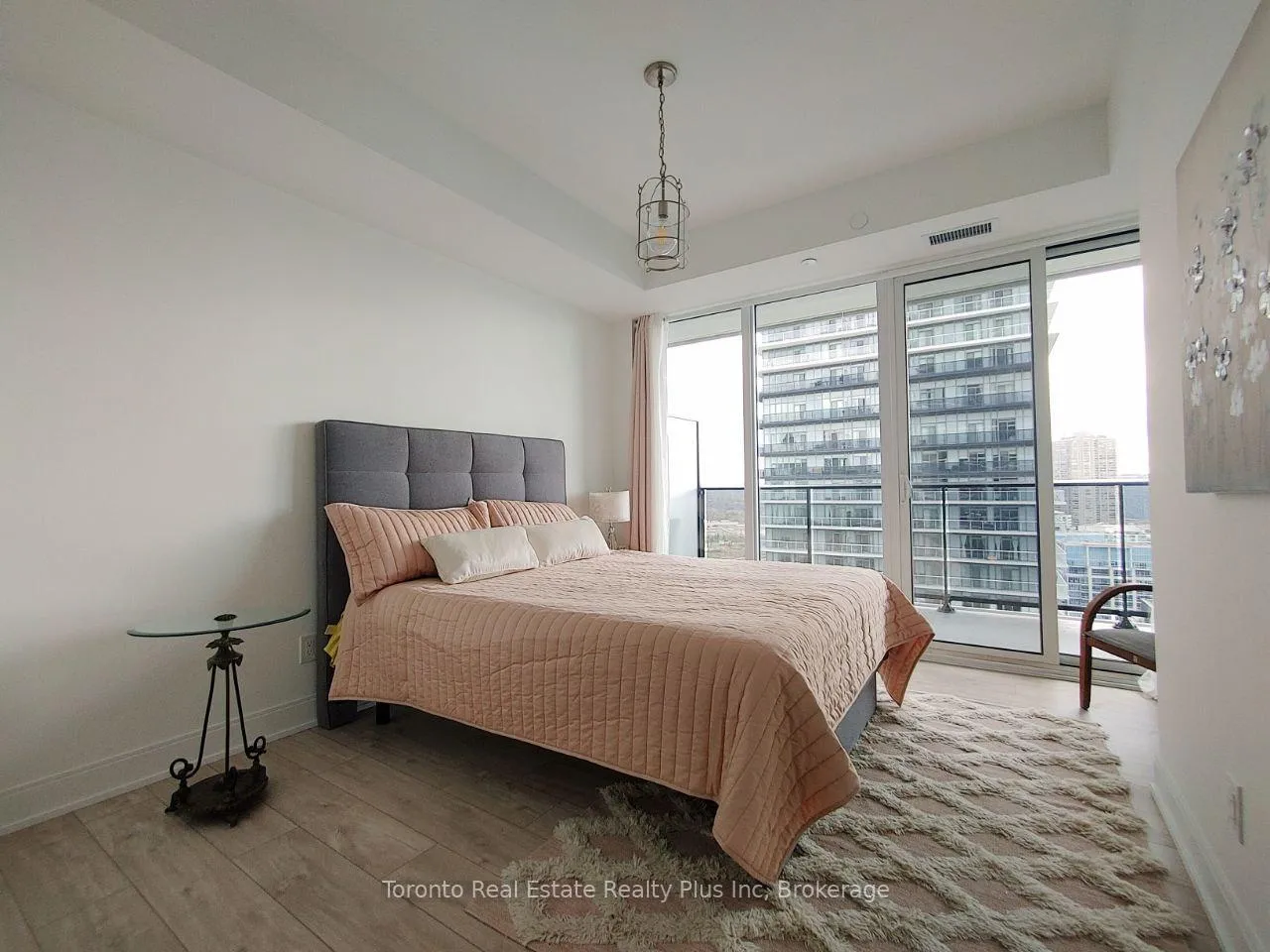 Photo 13 of Unit 2604, 70 Annie Craig Drive, Etobicoke, Mimico — HOMEH