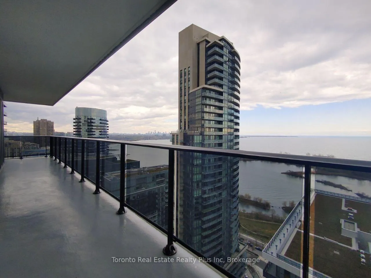 Photo 22 of Unit 2604, 70 Annie Craig Drive, Etobicoke, Mimico — HOMEH